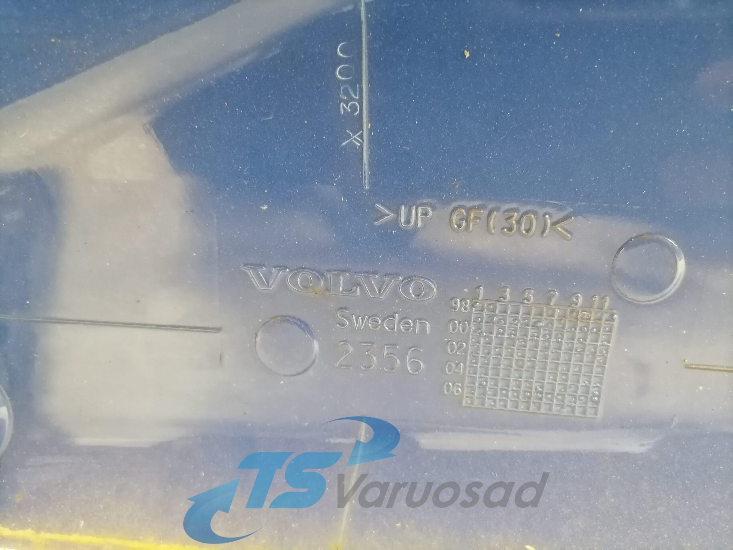 Kabiini tuulesuunaja, ülemine parem