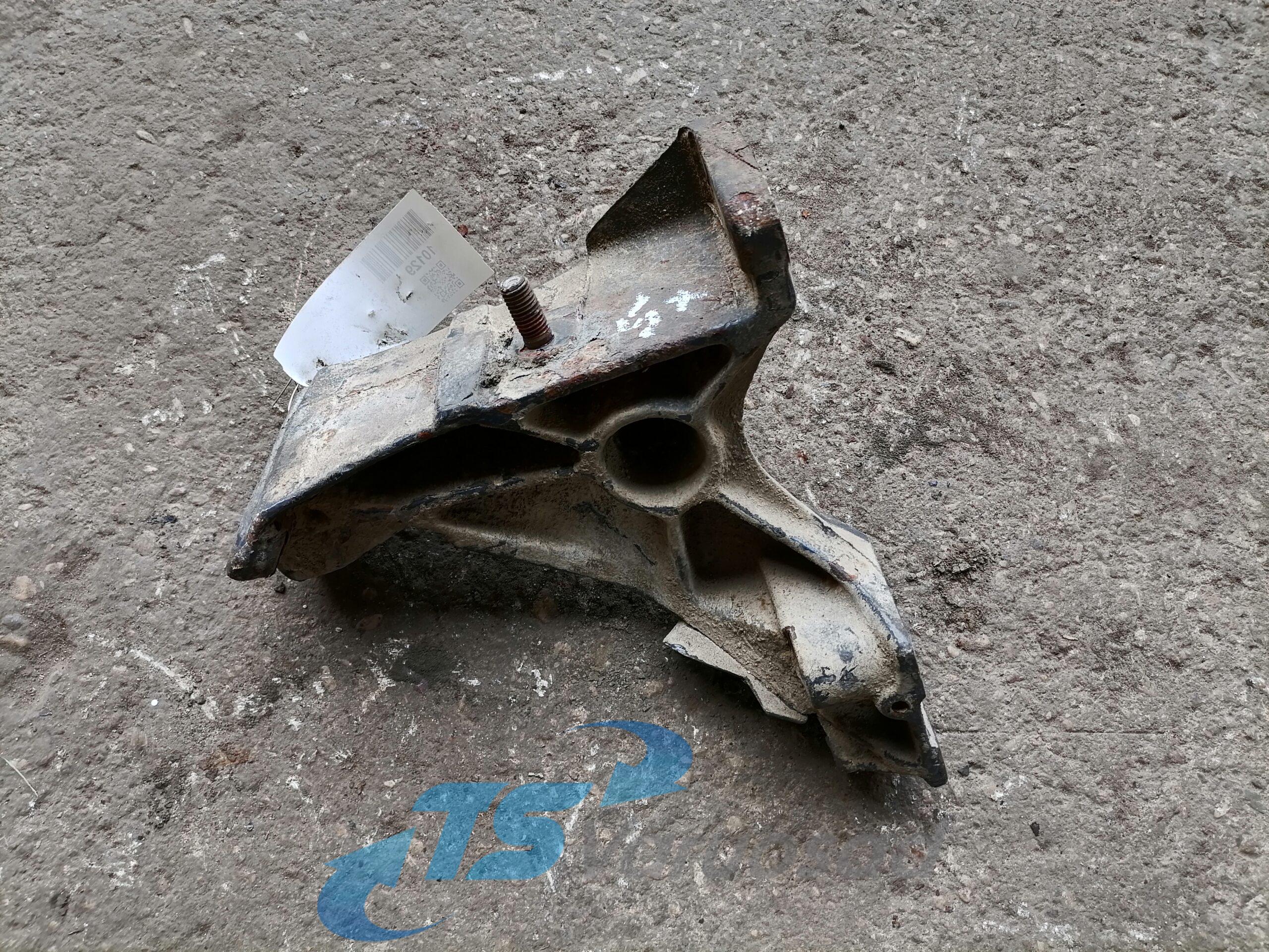 Esikaitseraua kandur