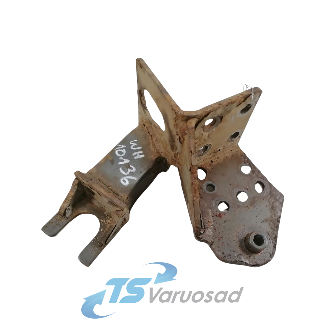 Volvo esikaitseraua kandur, vasak