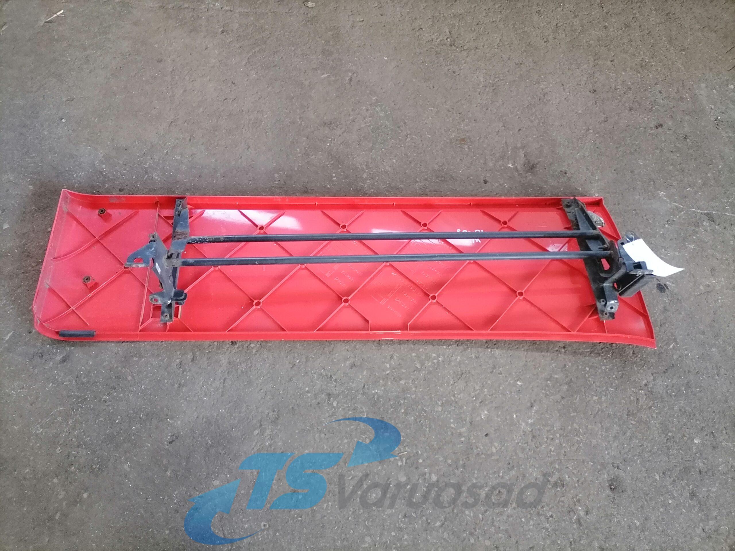 Scania kabiini tuulesuunaja, vasak külg