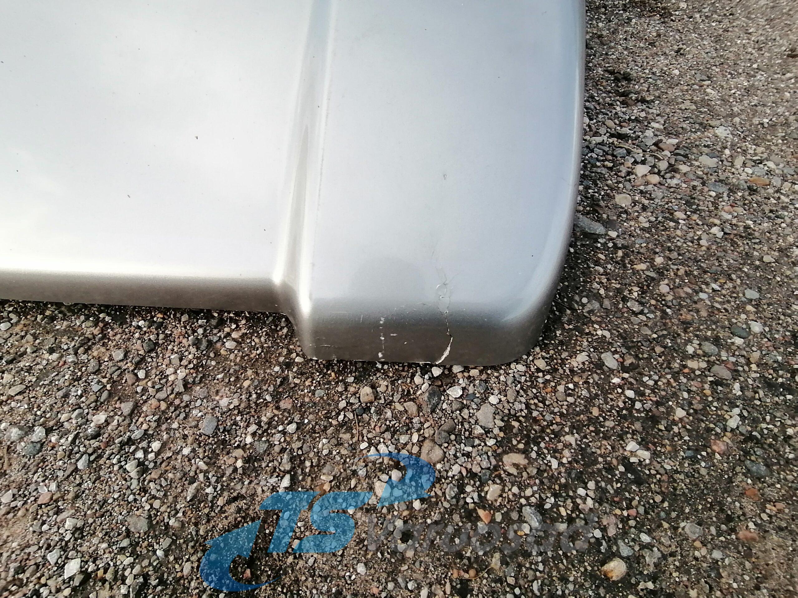 Volvo kabiini tuulesuunaja, katus