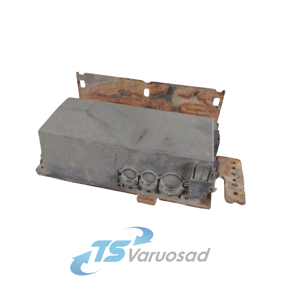 Juhtplokk, tagamoodul