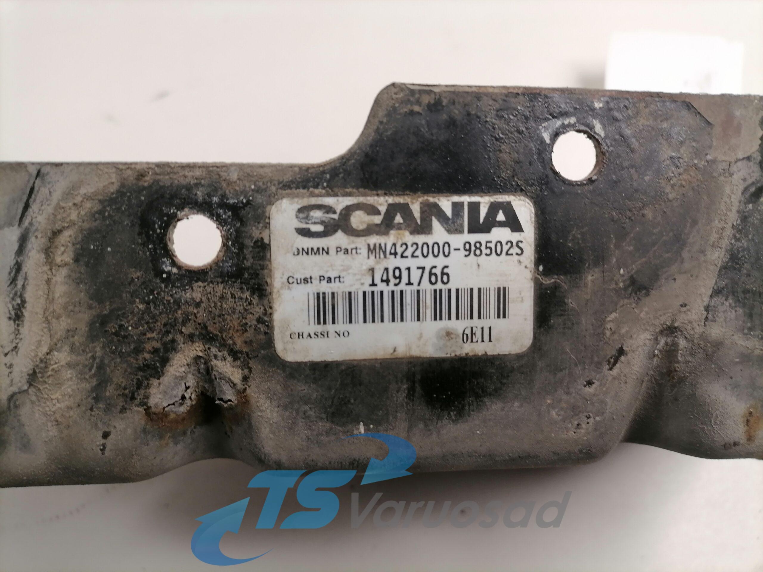 Radiaatori pealne kronstein