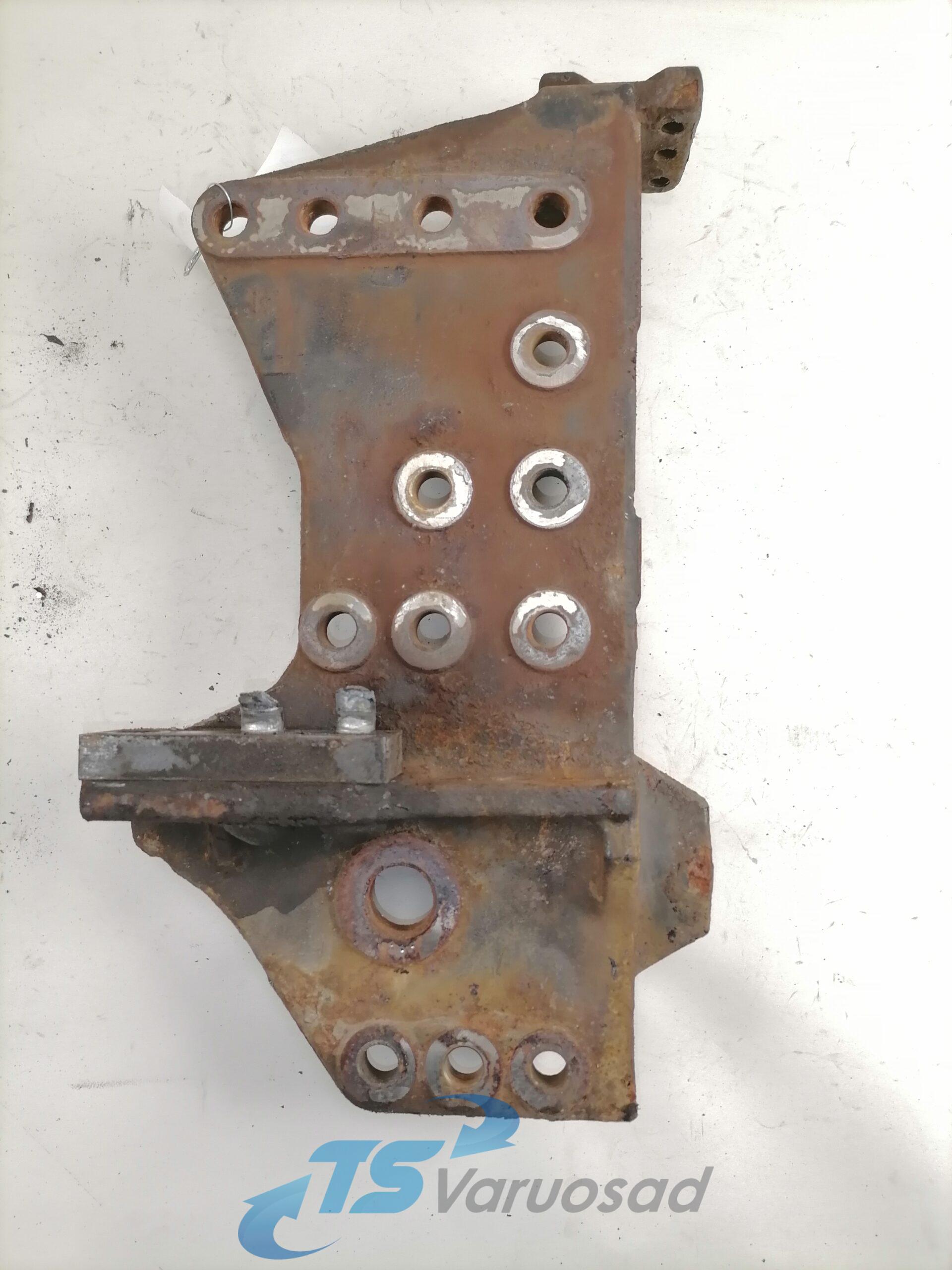 Volvo raamiotsa kandur, vasak