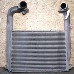 Intercooler radiaator