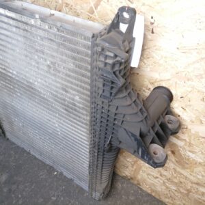 Intercooler radiaator