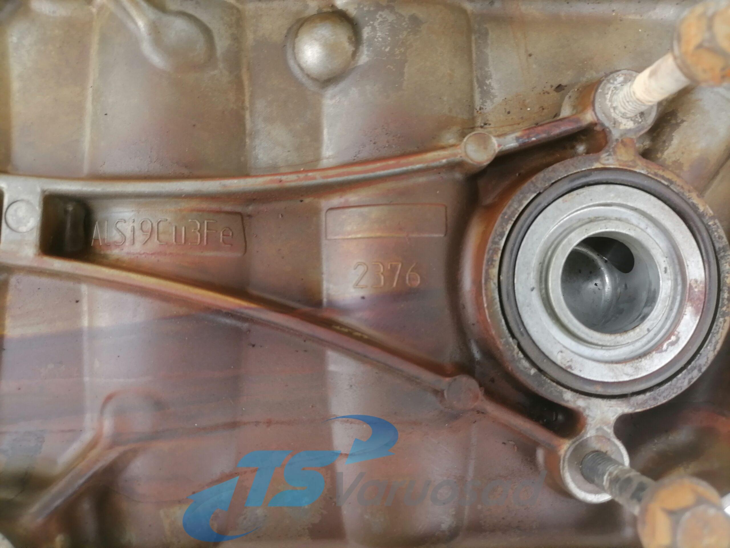 Käigukasti õlijahuti kaas