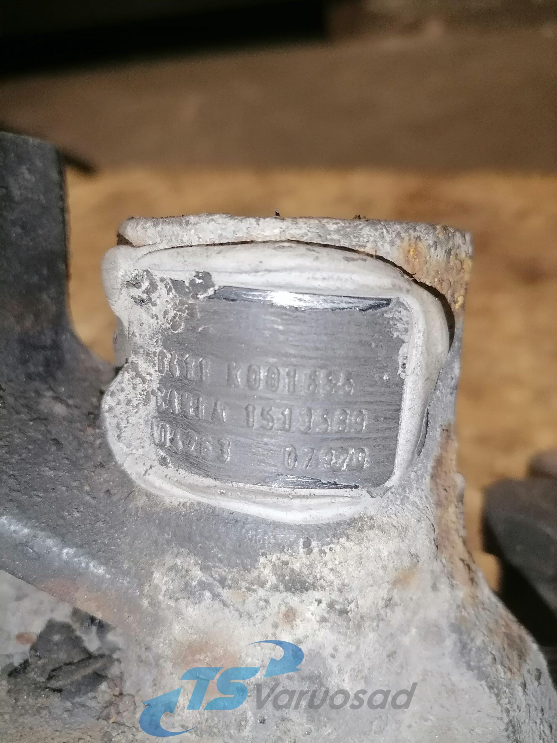 Pidurisadul esisild, parem