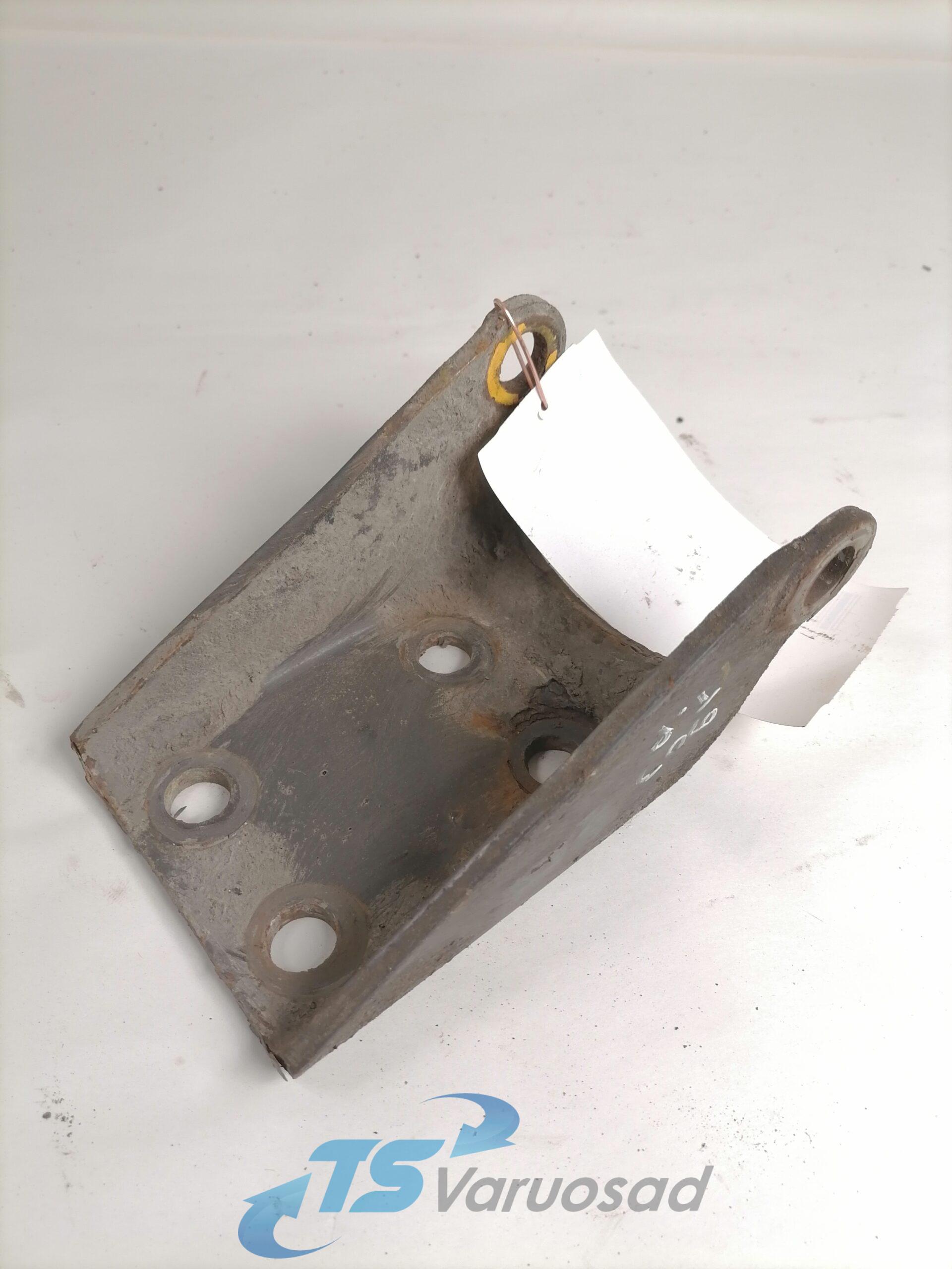 Amortisaatori kinnitus