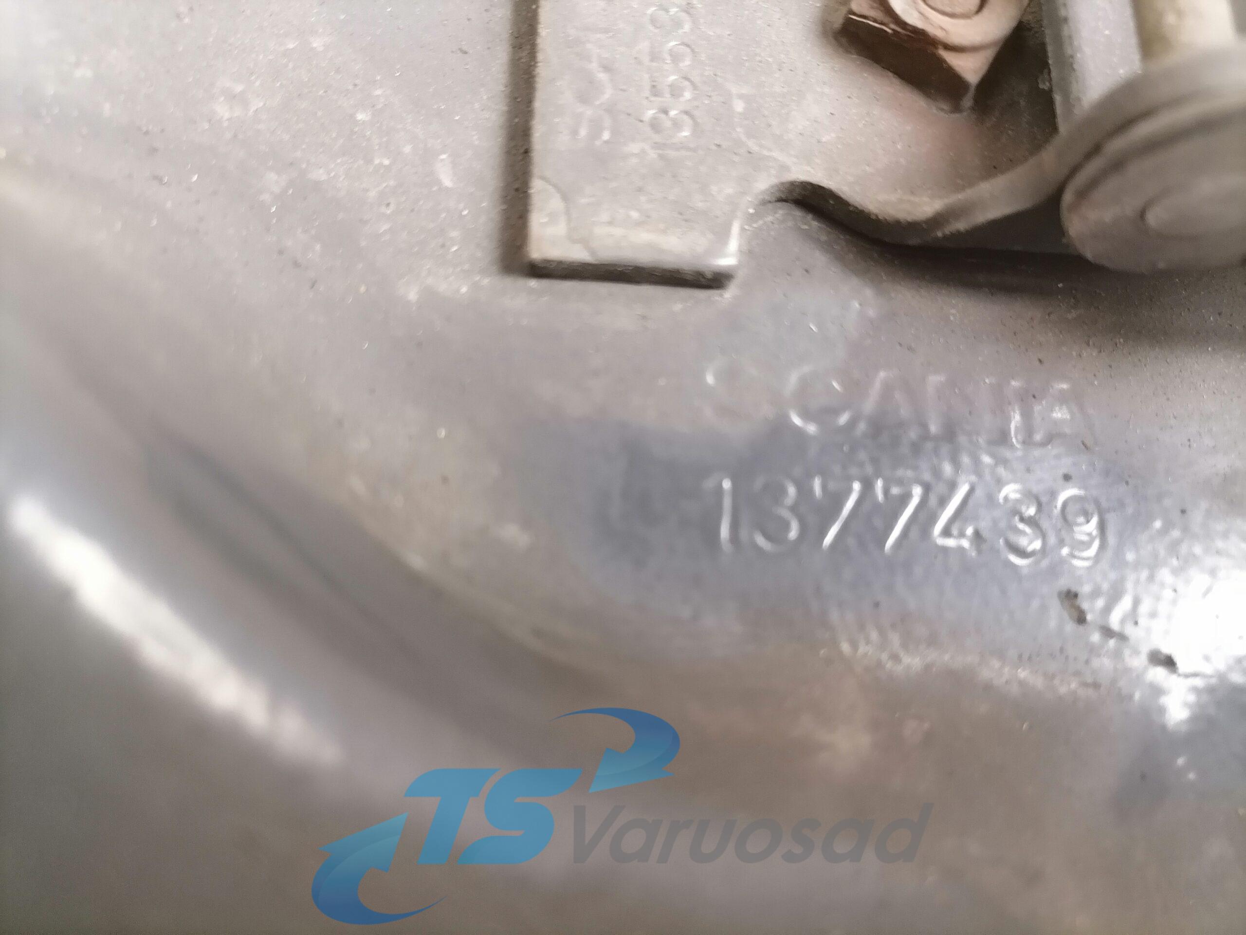 Scania poritiiva kandur, esisild tagumine parem