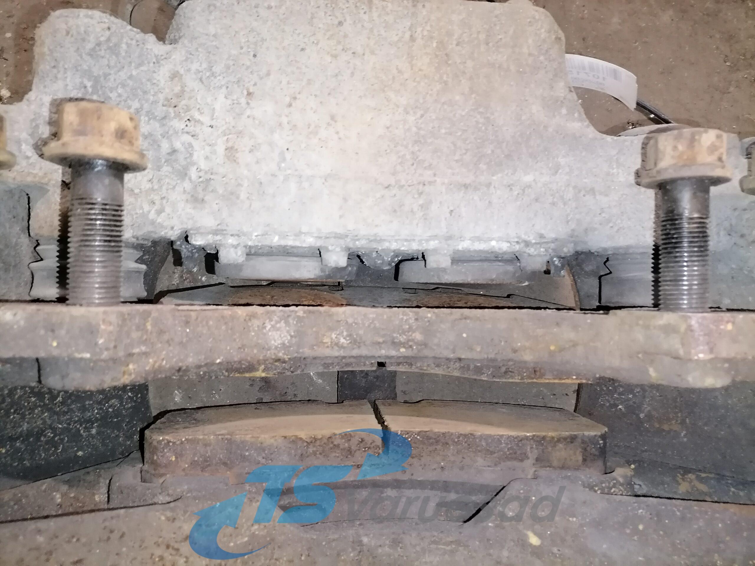 Pidurisadul veosild, parem