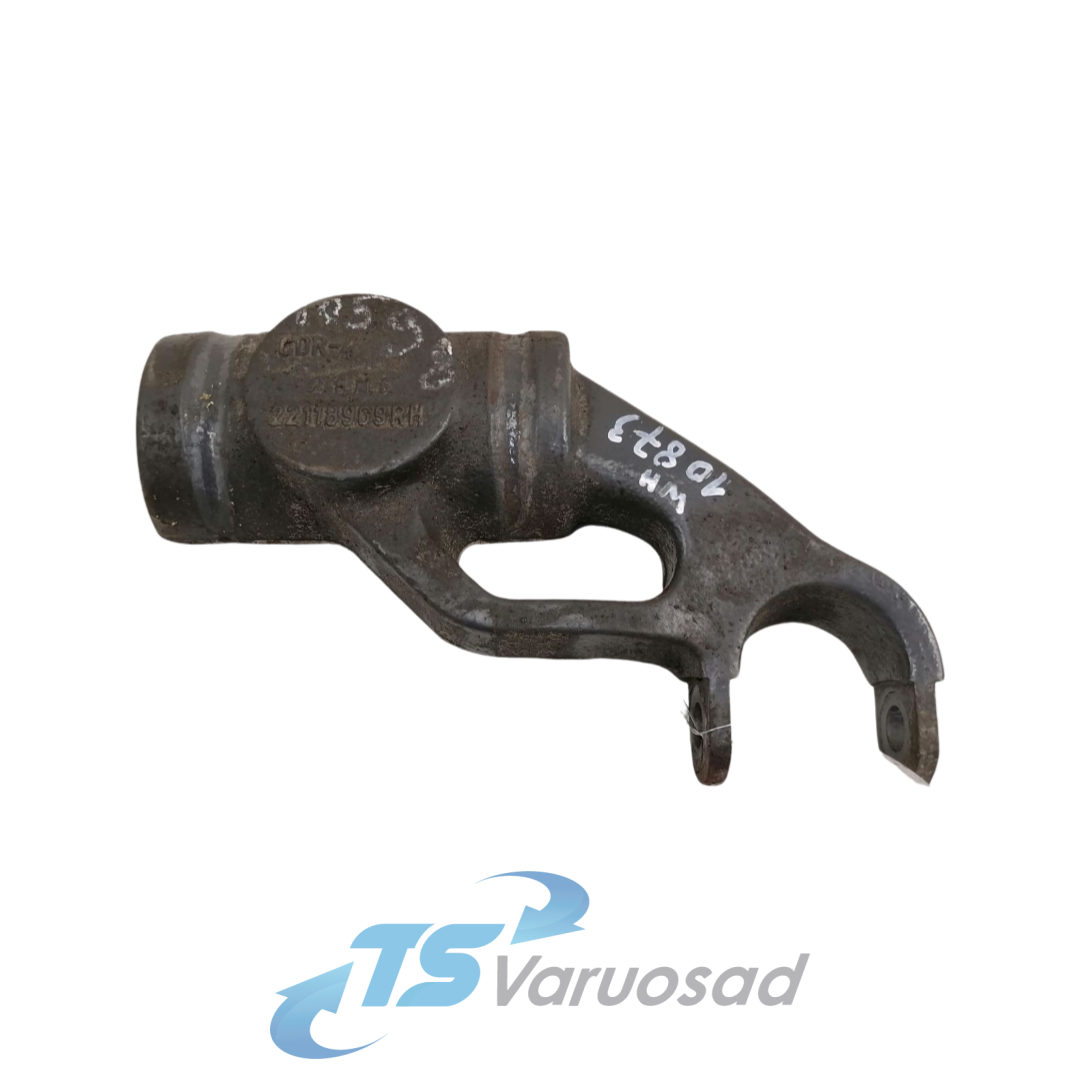 Amortisaatori kinnitus