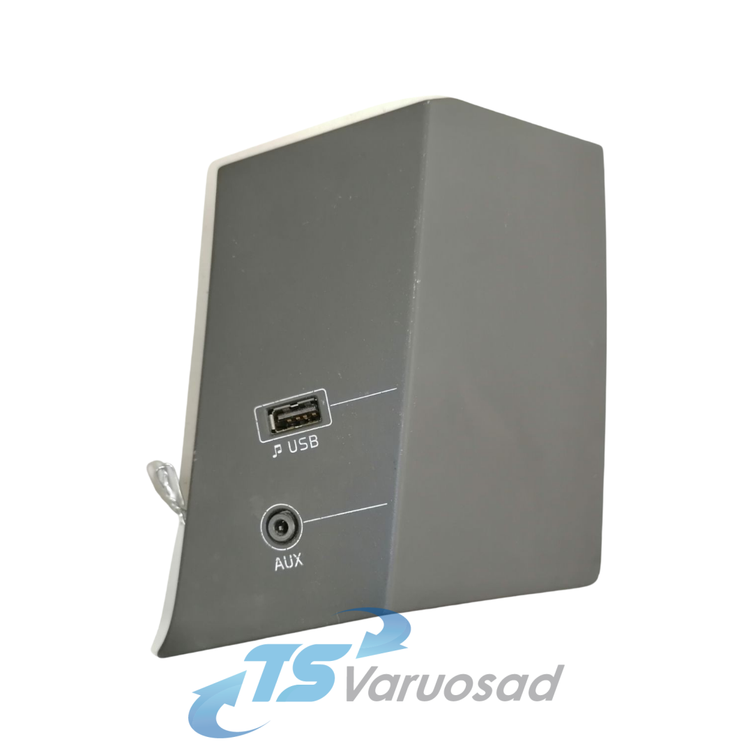 Volvo USB/AUX pistikute paneel