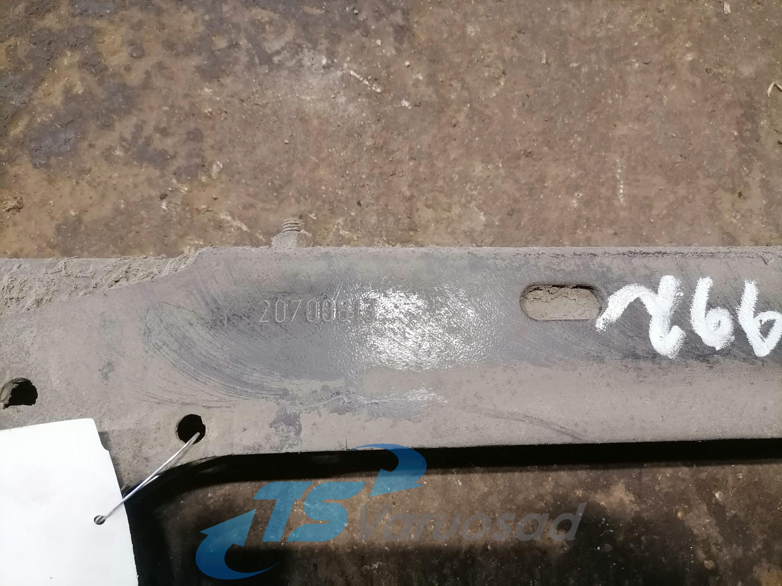 Volvo raami kronstein, küljespoileri kandur