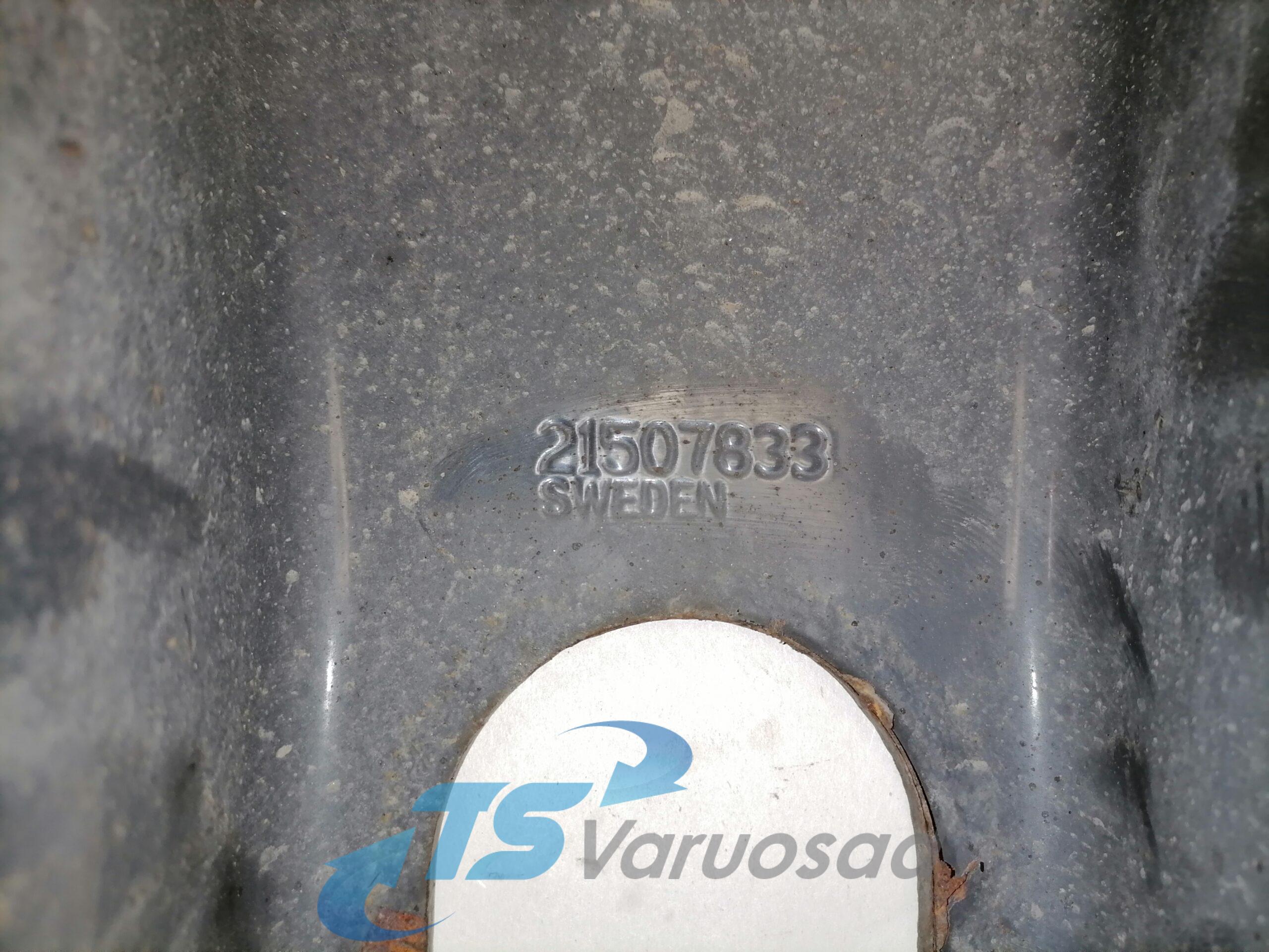 Amortisaatori kinnitus