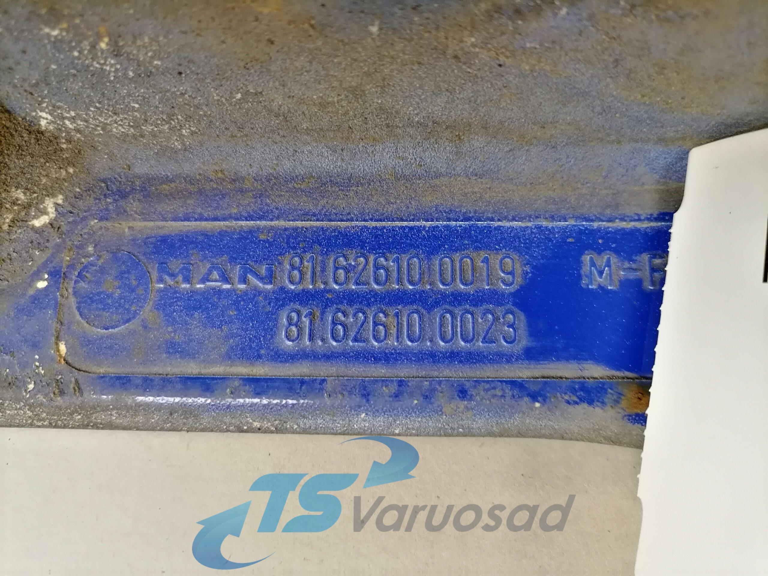 Ukse pikendus, vasak