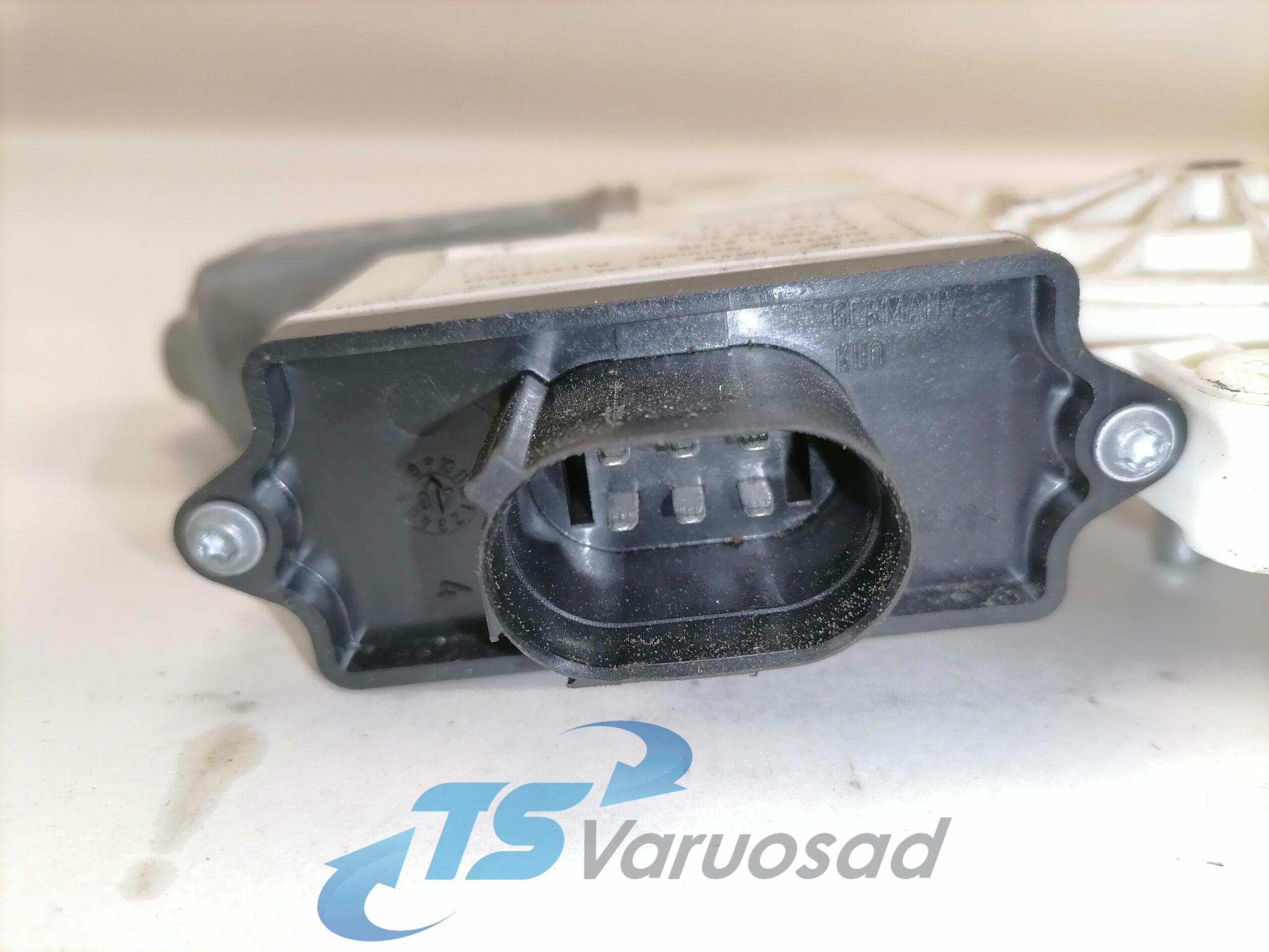 Küljeklaasi tõstuk