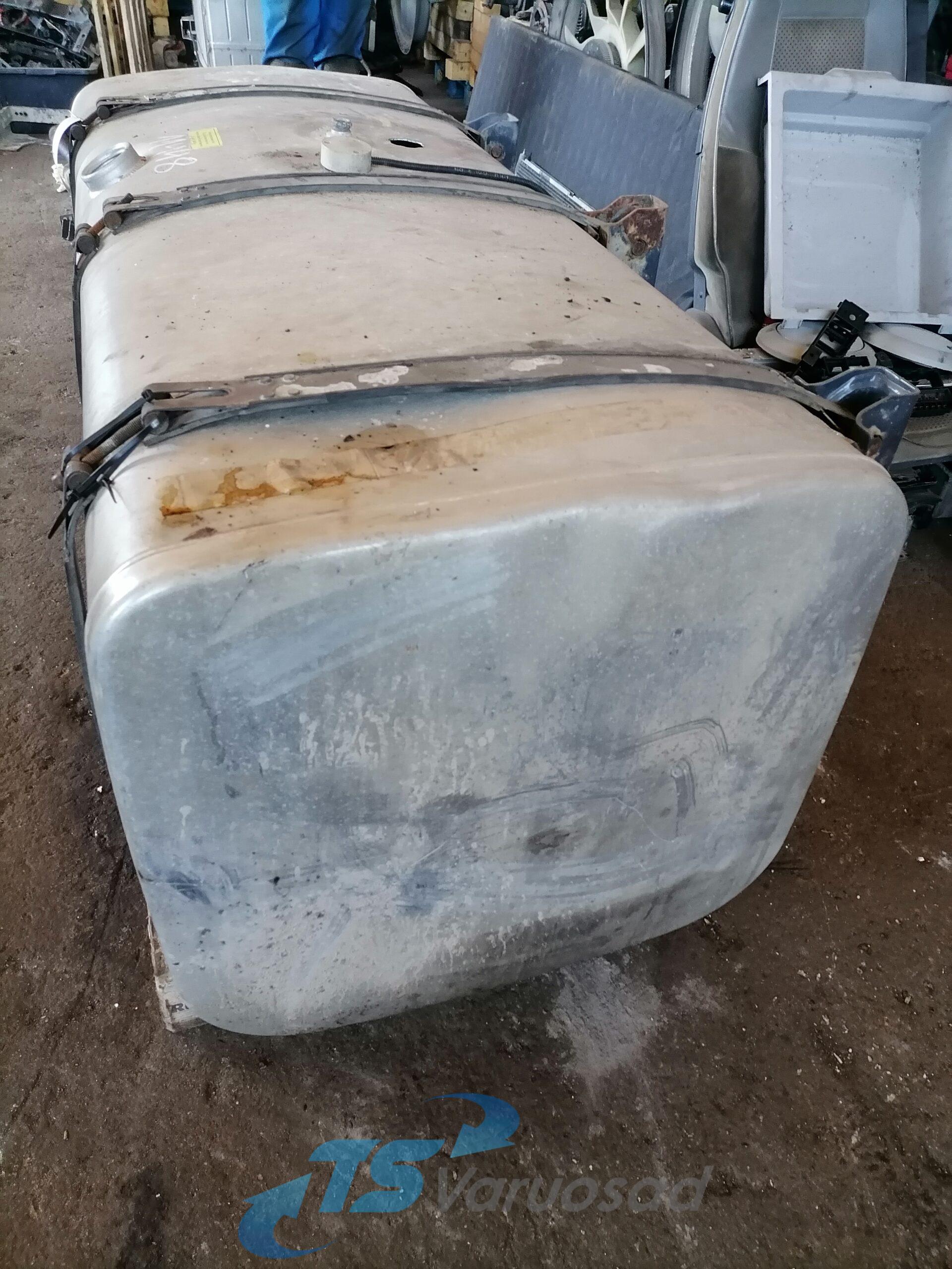 Kütusepaak 700L