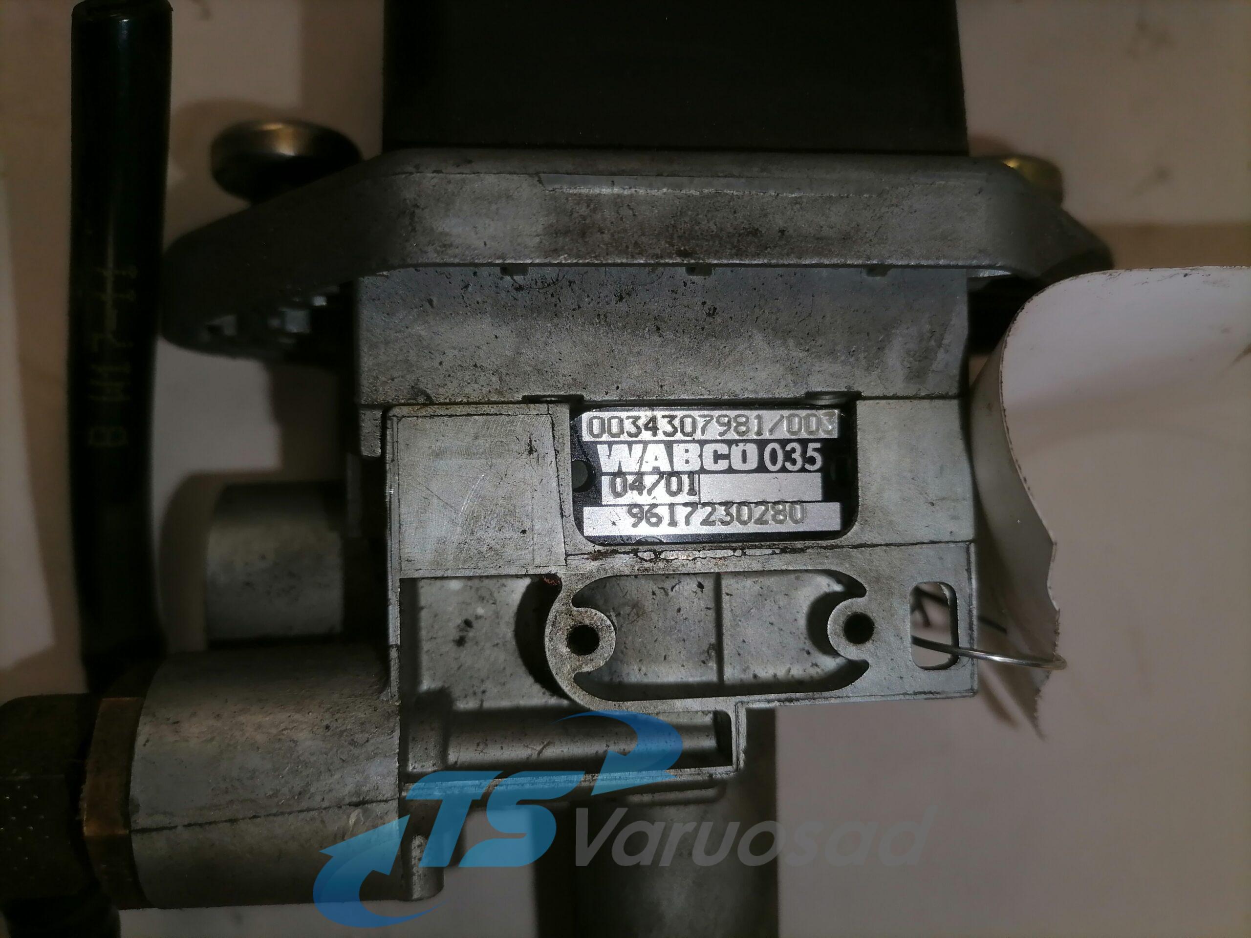 Käsipiduri juhtkang