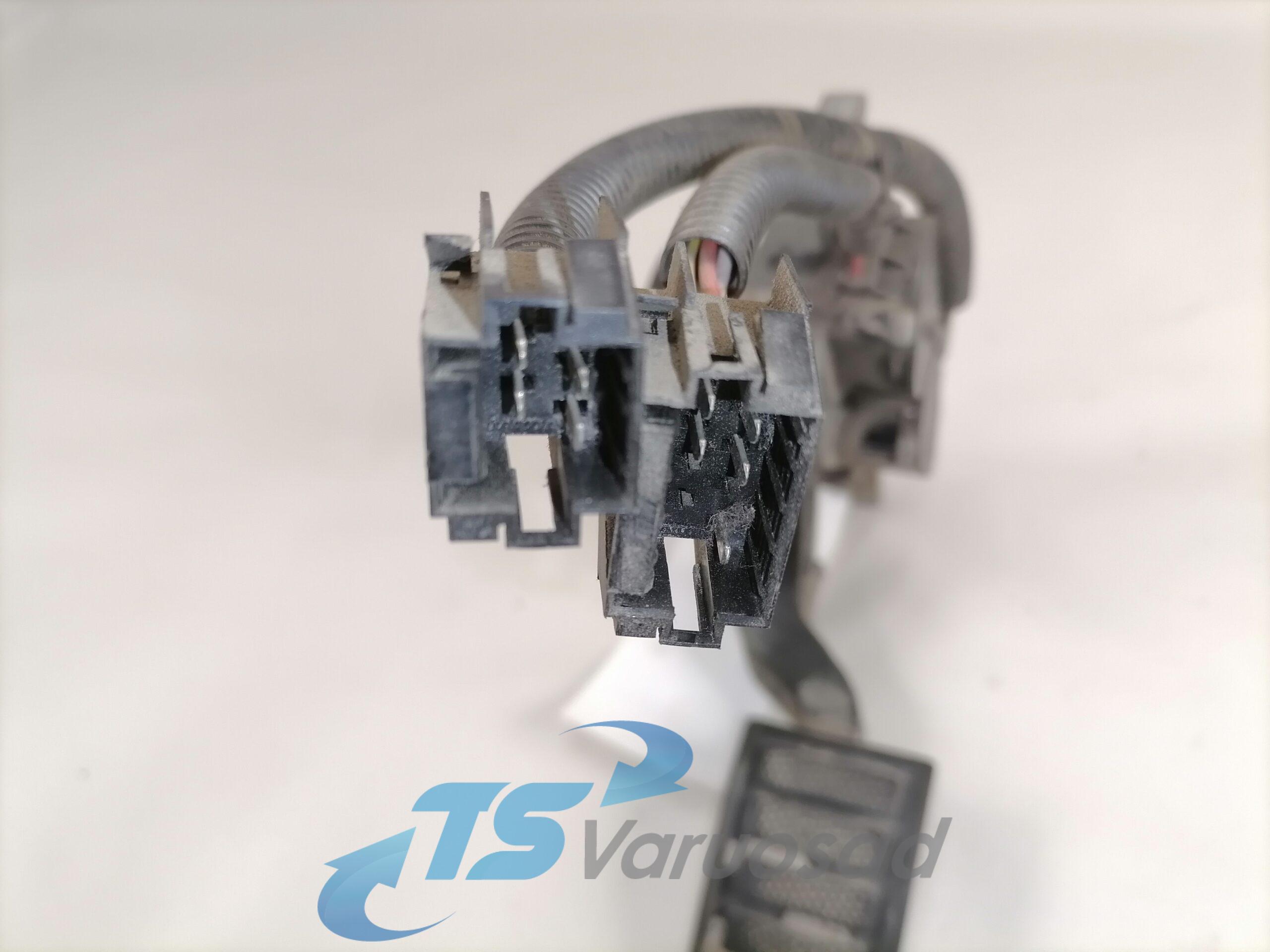 Gaasipedaal reostaadiga