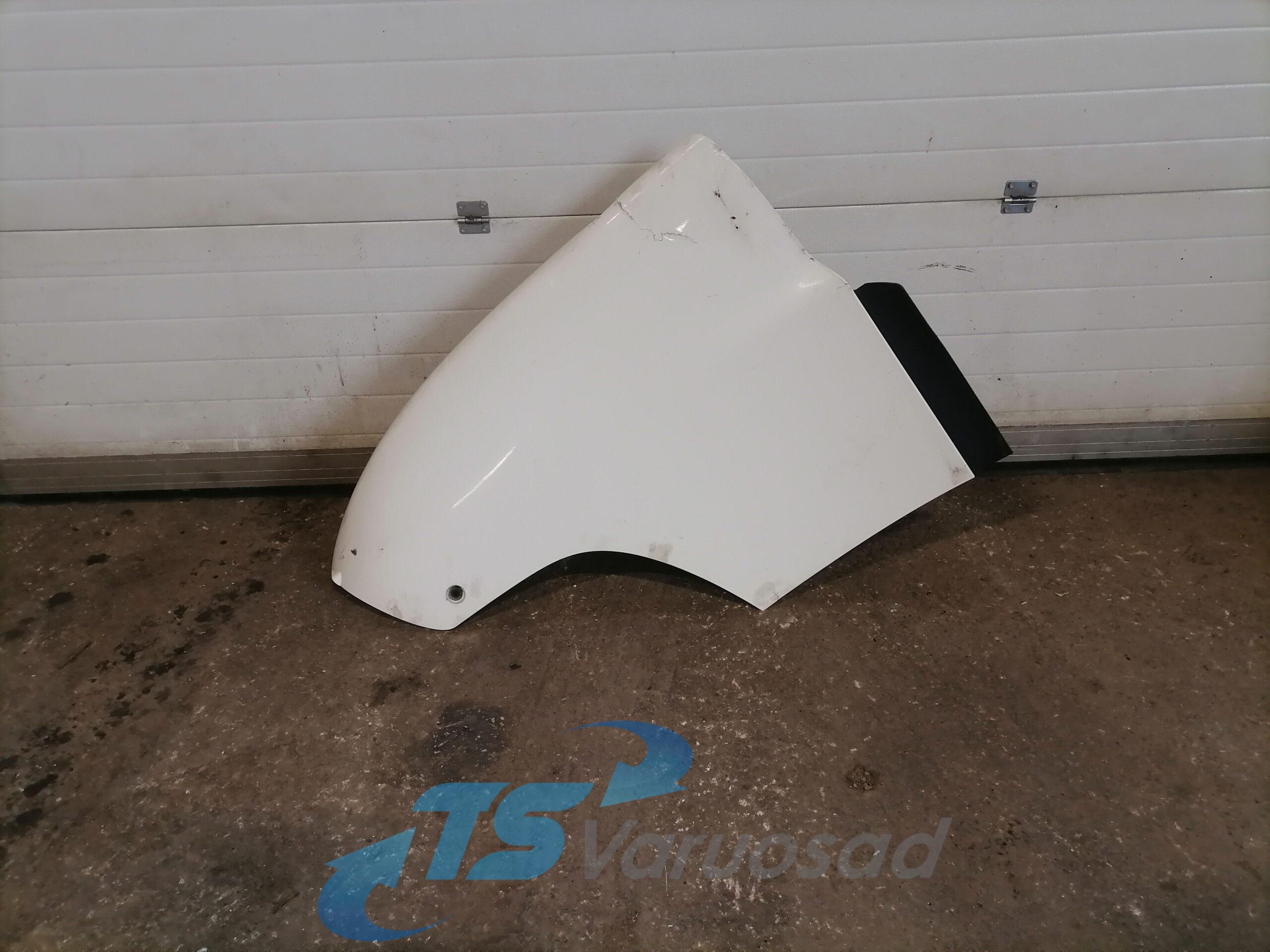 Scania kabiini tuulesuunaja, ülemine vasak