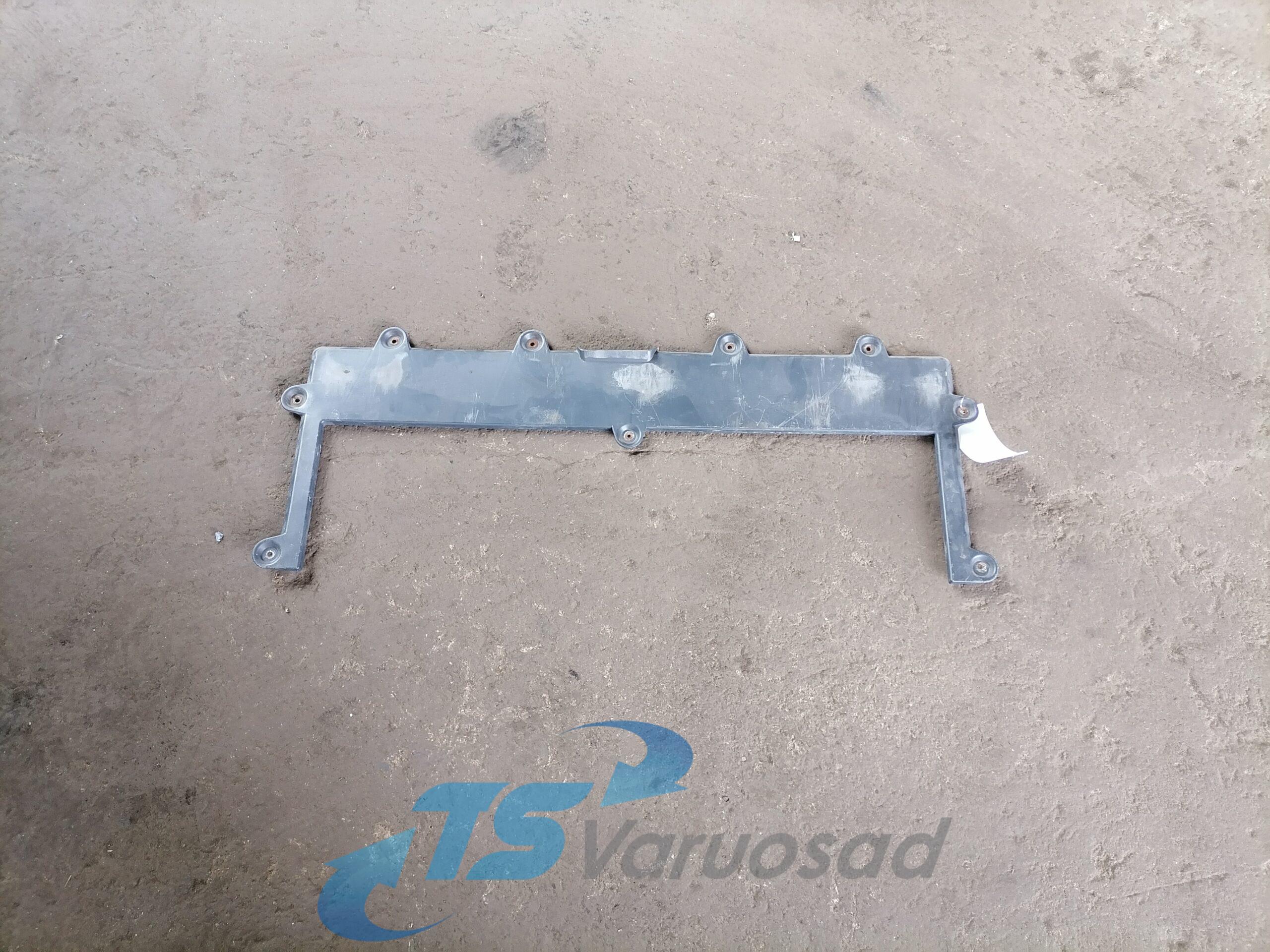 Volvo iluvõre plastik