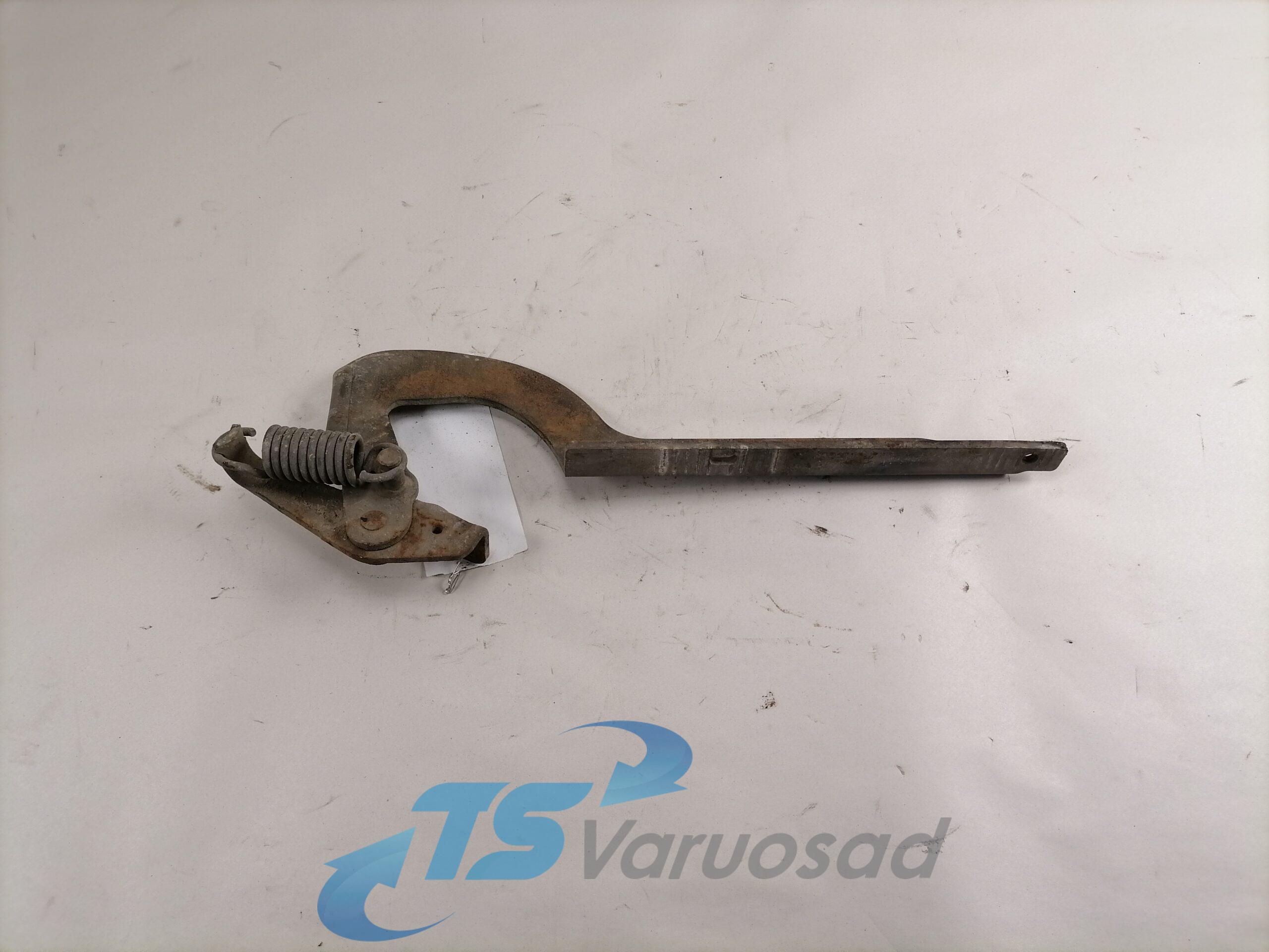 Alumise iluvõre kandurhing