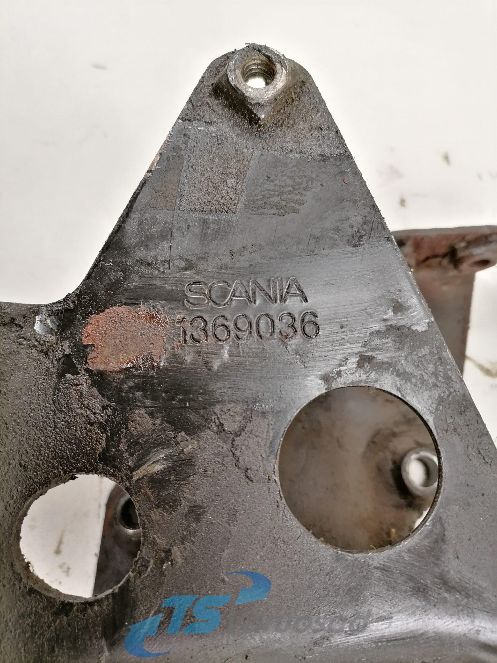 Roolisüsteemi õlimahuti kandur