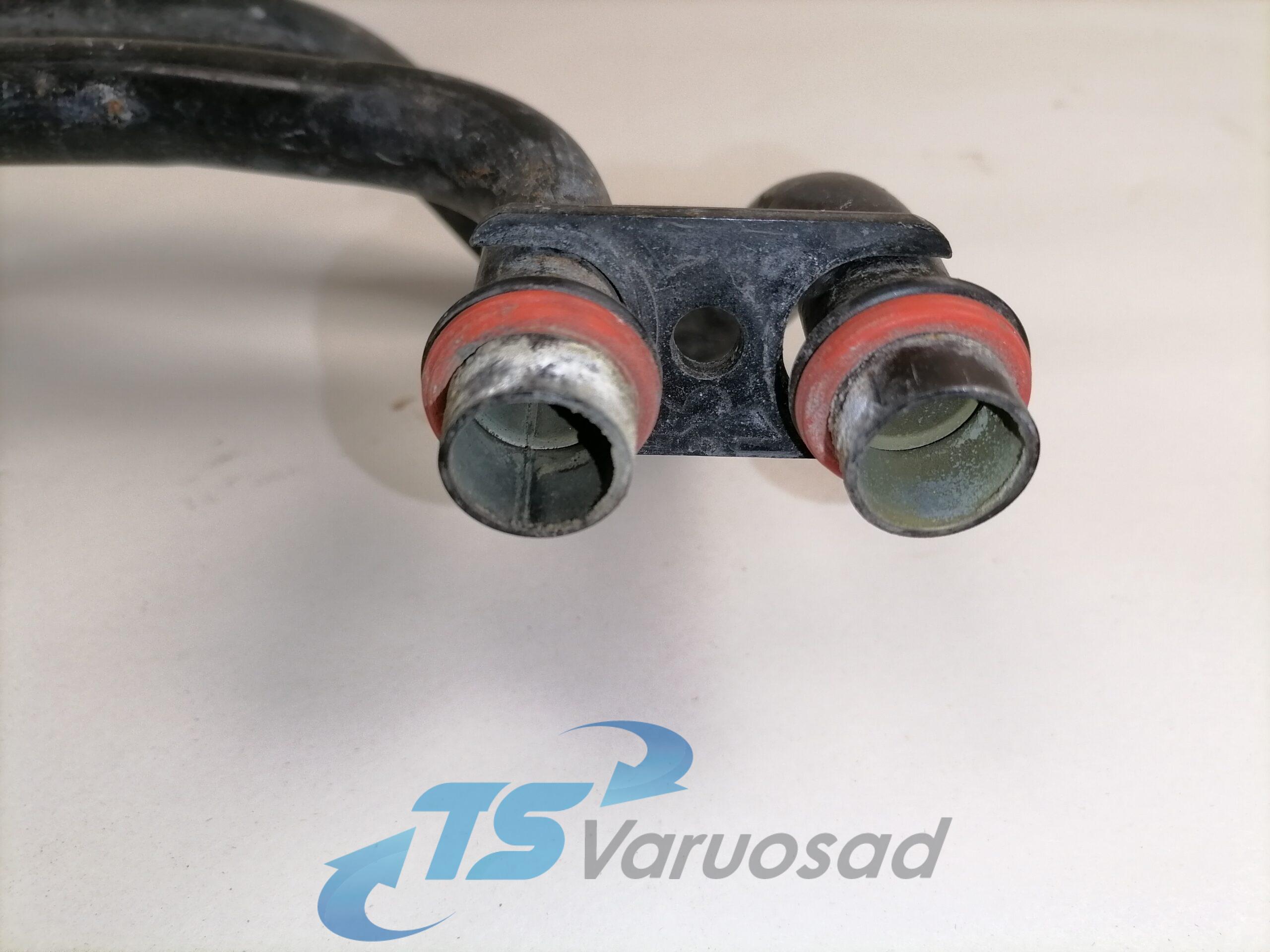 Salongisoojendus torud