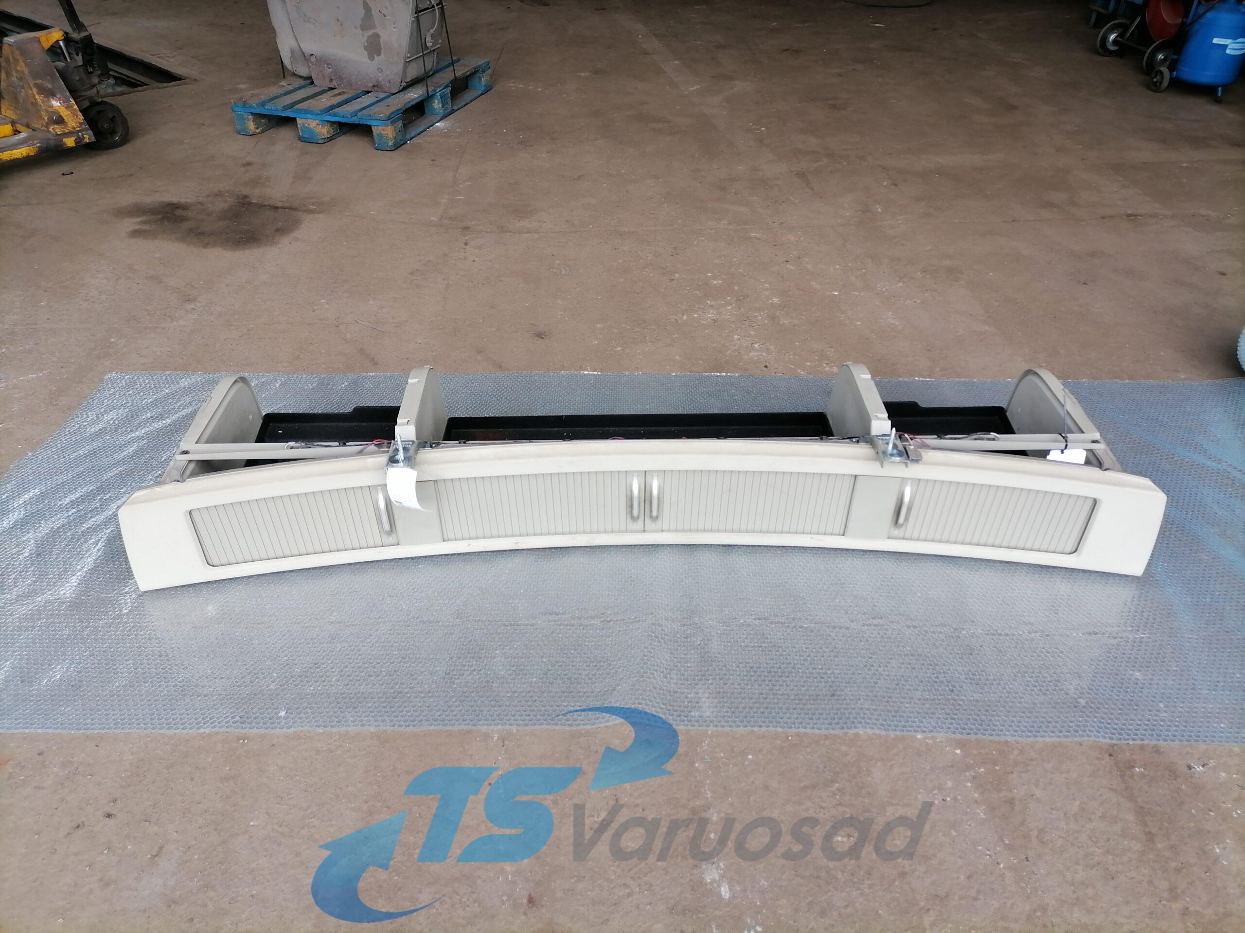 Salongi ülemine panipaik