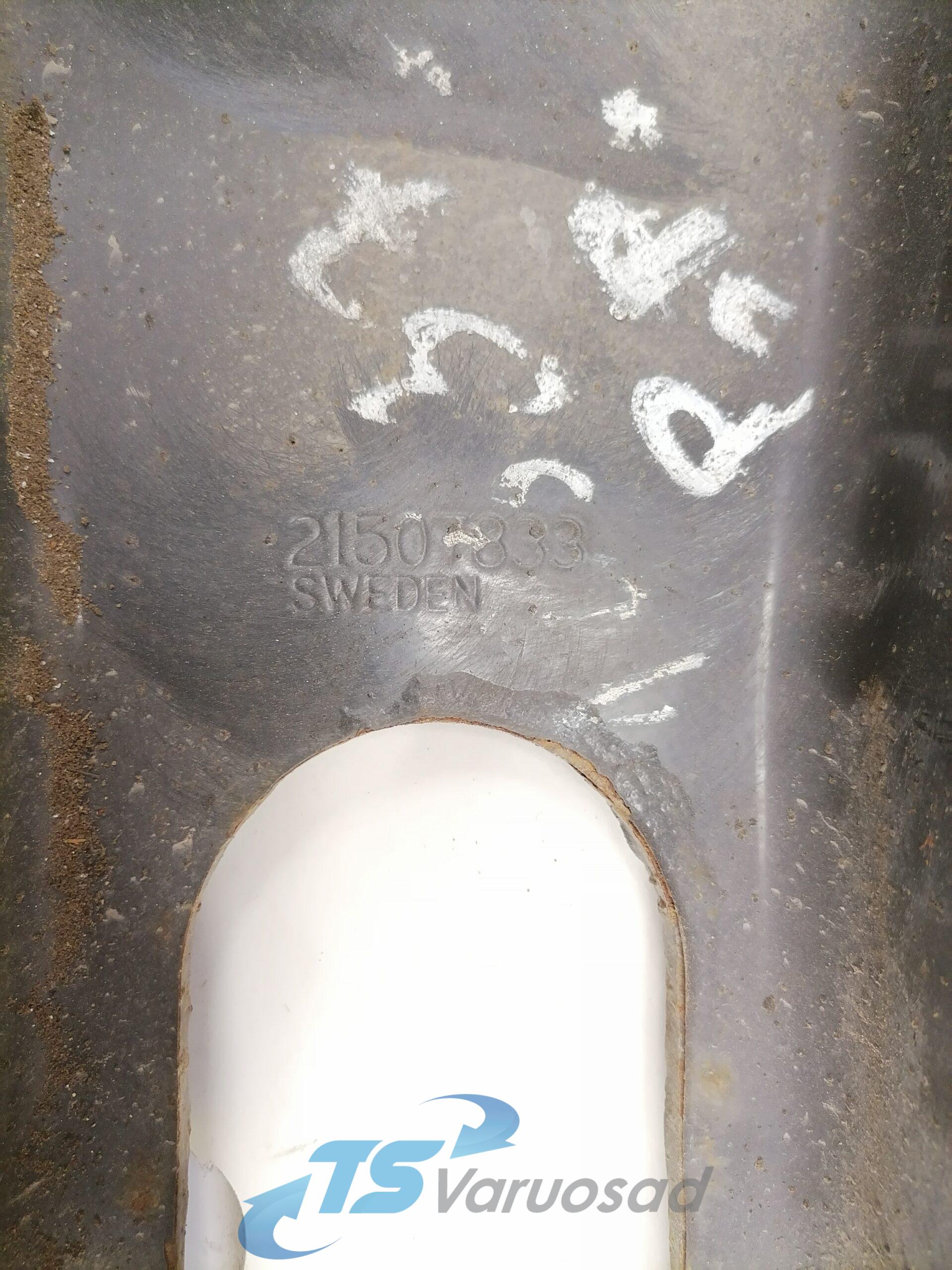 Amortisaatori kinnitus