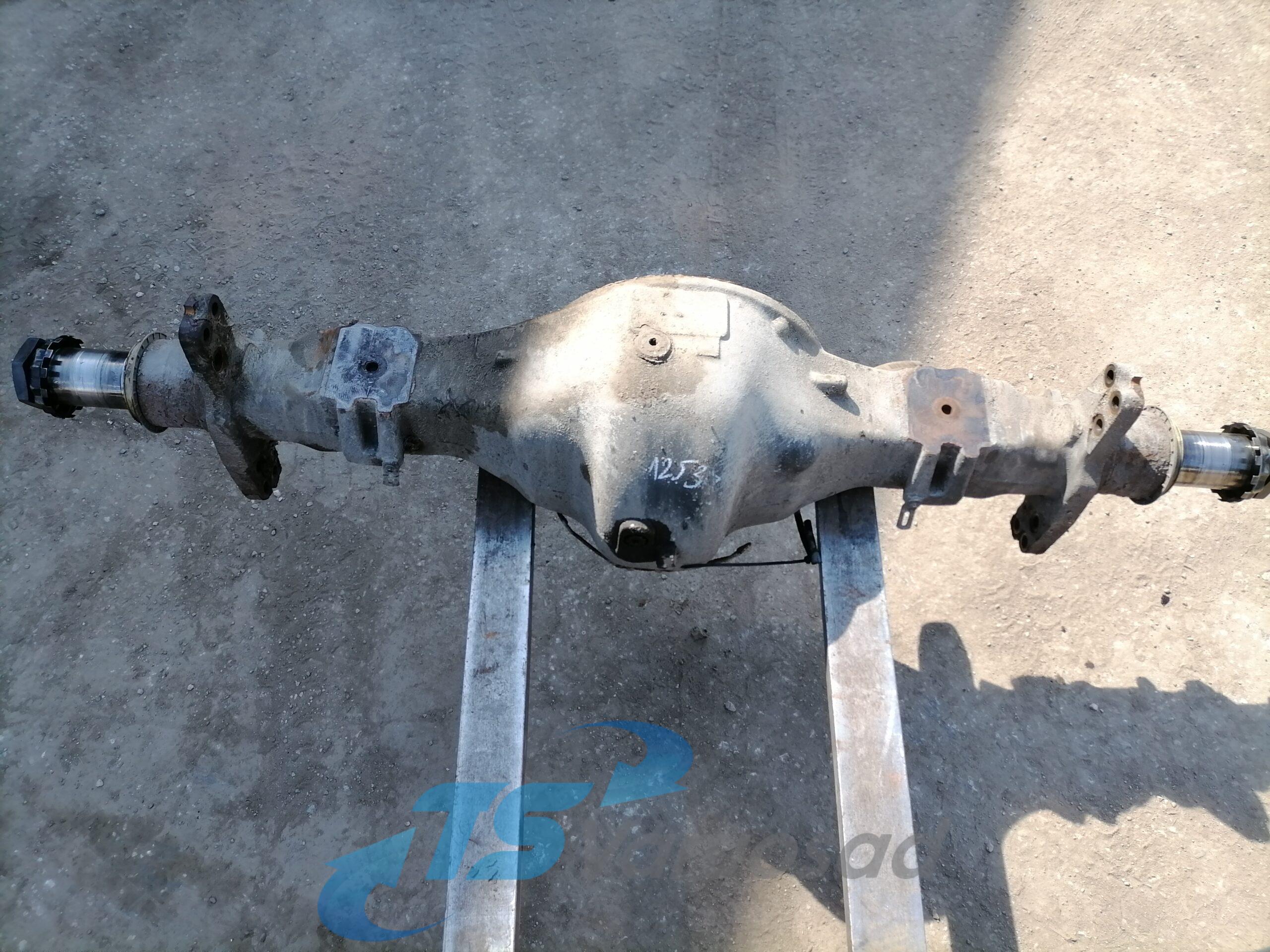 Volvo veosilla tala RSS1344C