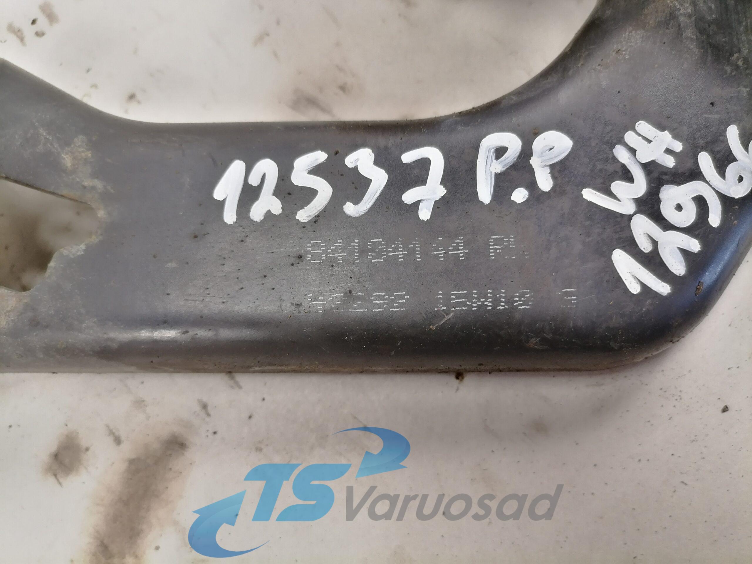 Alumise iluvõre kandurhing