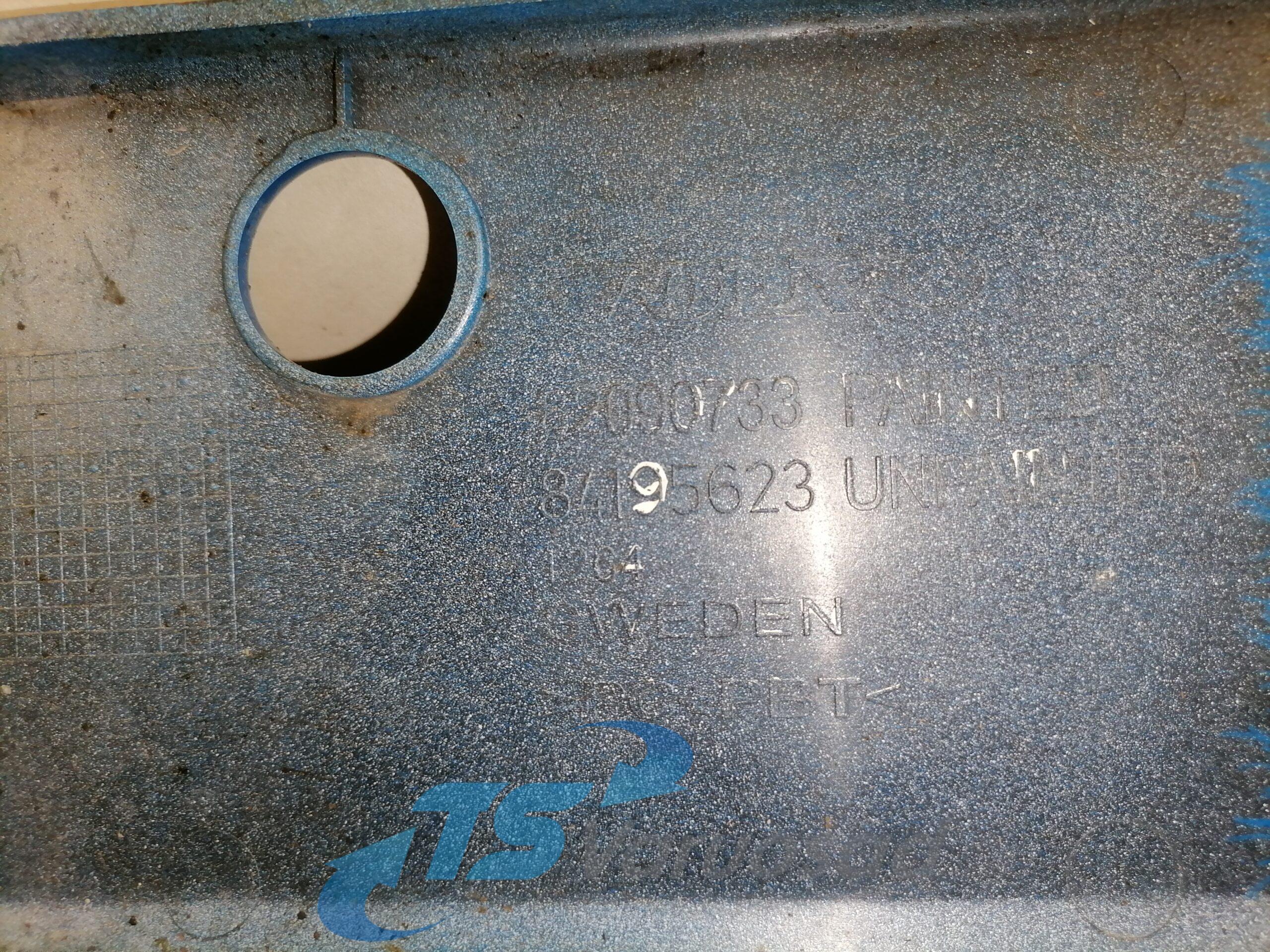 Esistange katteplastik