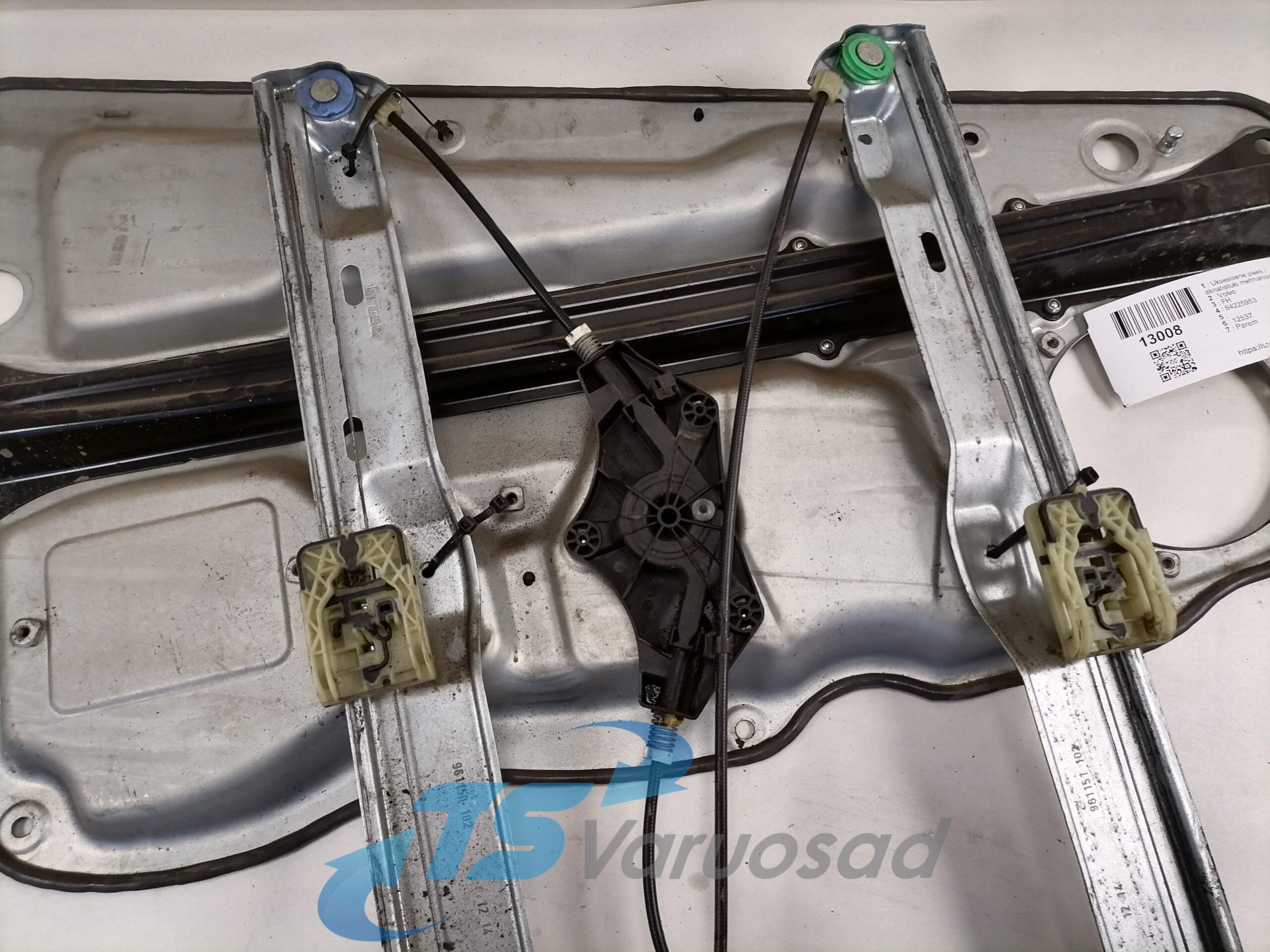 Uksesisene plekk / aknatõstuki mehhanism