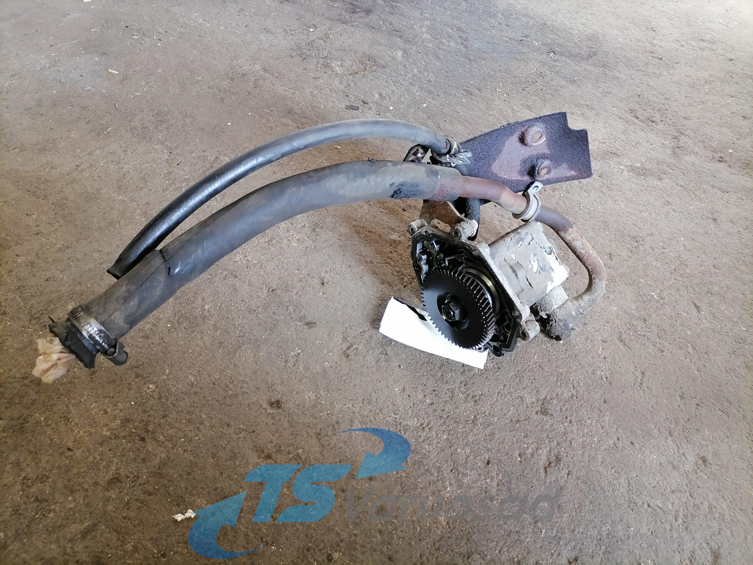 Roolivõimendi, õlipump