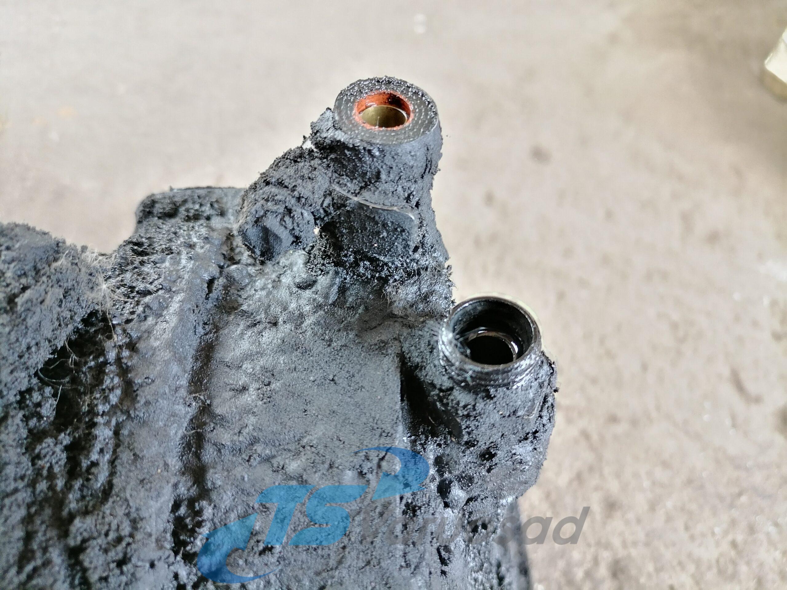 Karterituulutuse õliaurude separaator