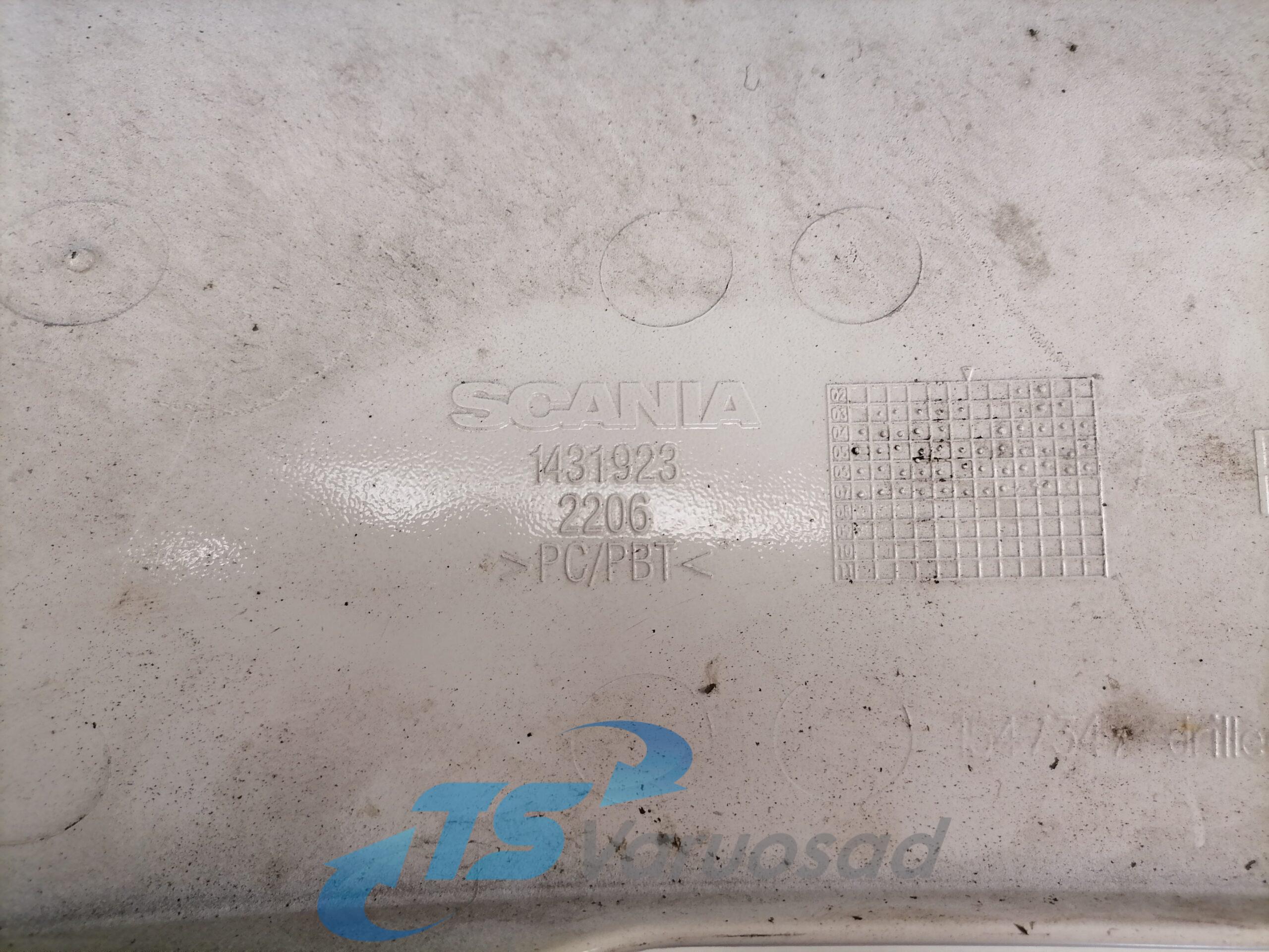Scania esitule korpus, parem