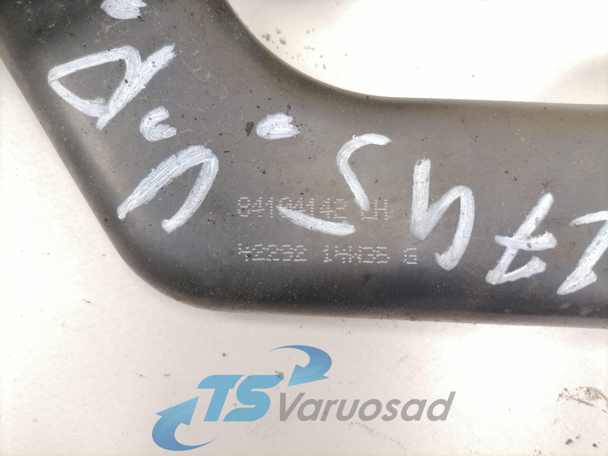 Alumise iluvõre kandurhing