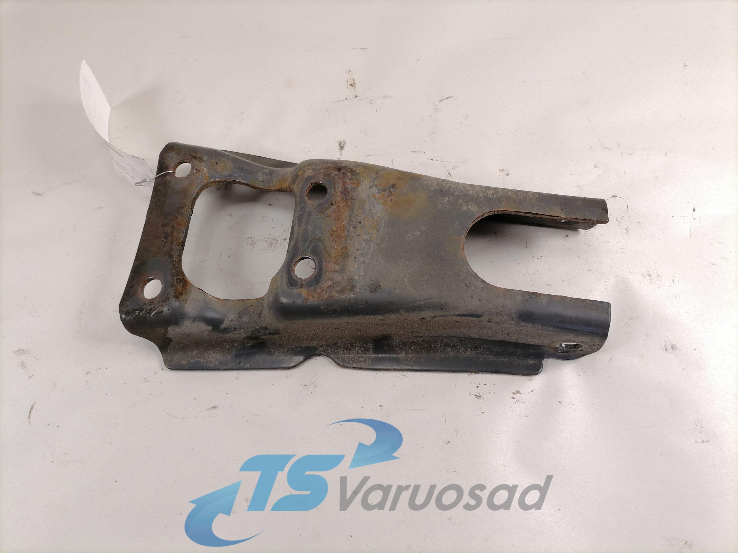 Amortisaatori kinnitus