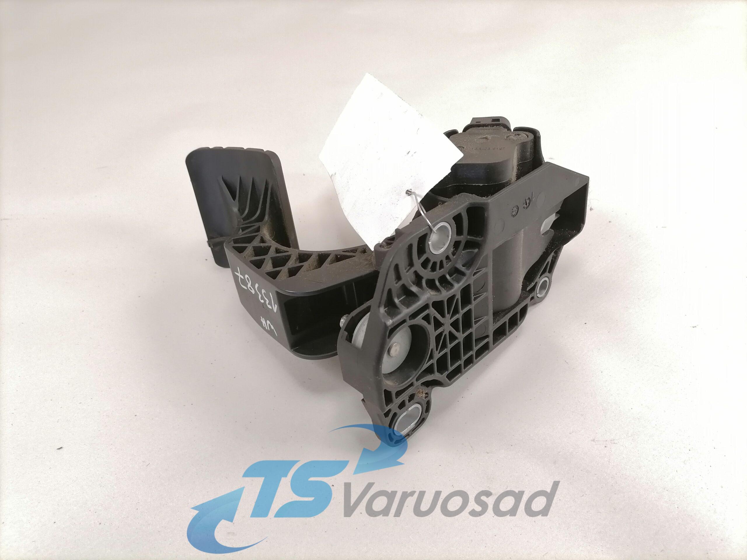 Gaasipedaal reostaadiga