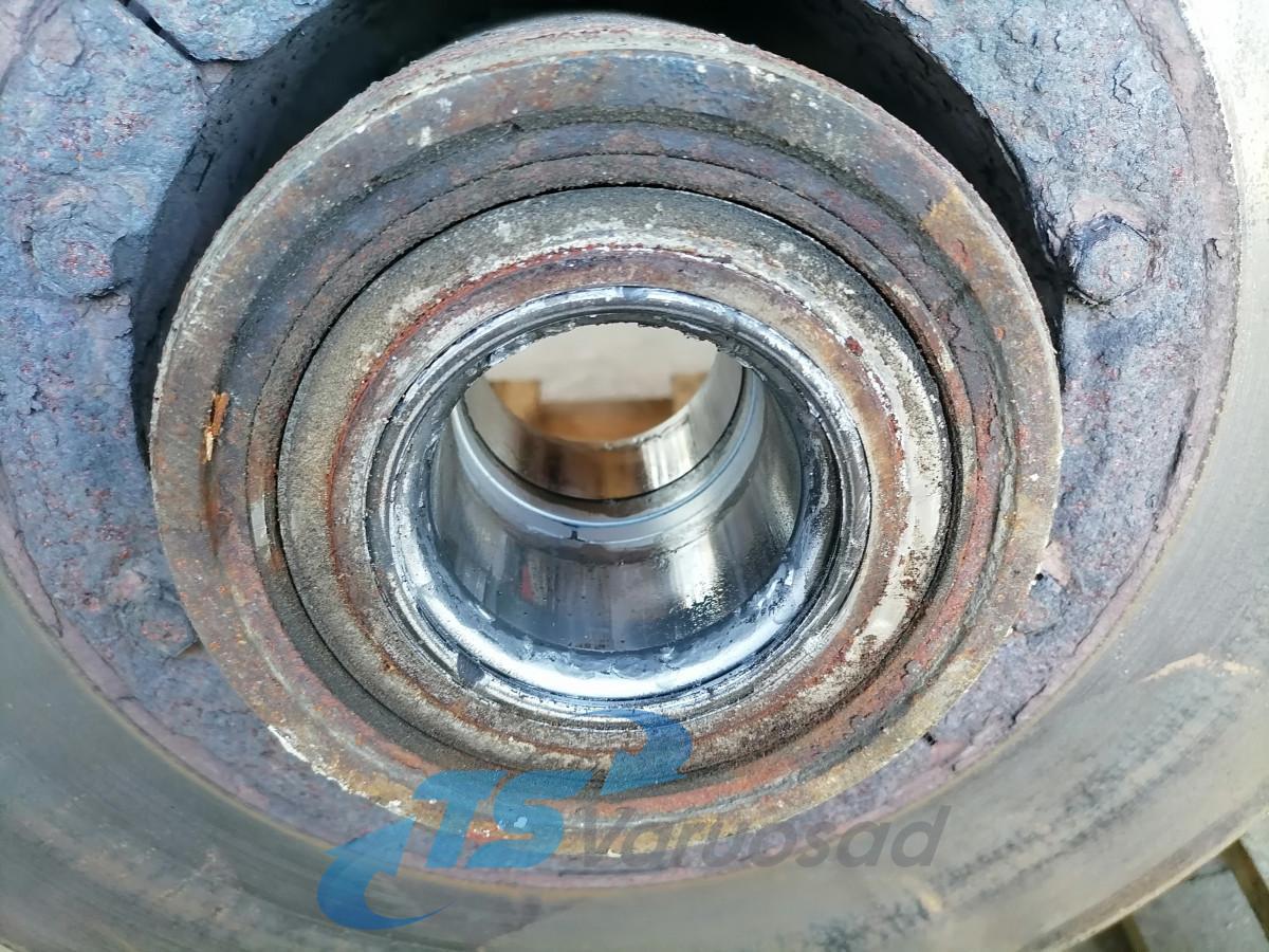 Volvo esirumm, ketaspidur