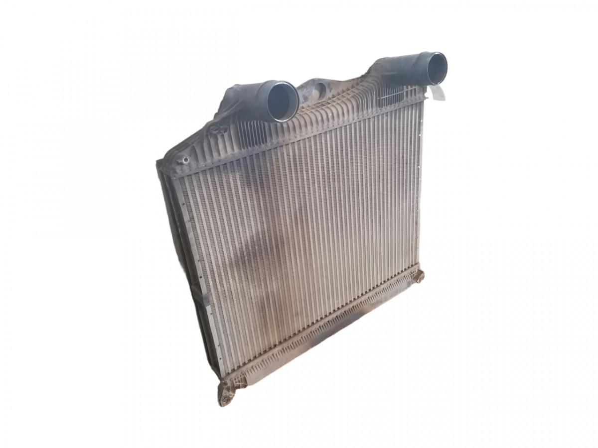 Intercooler radiaator