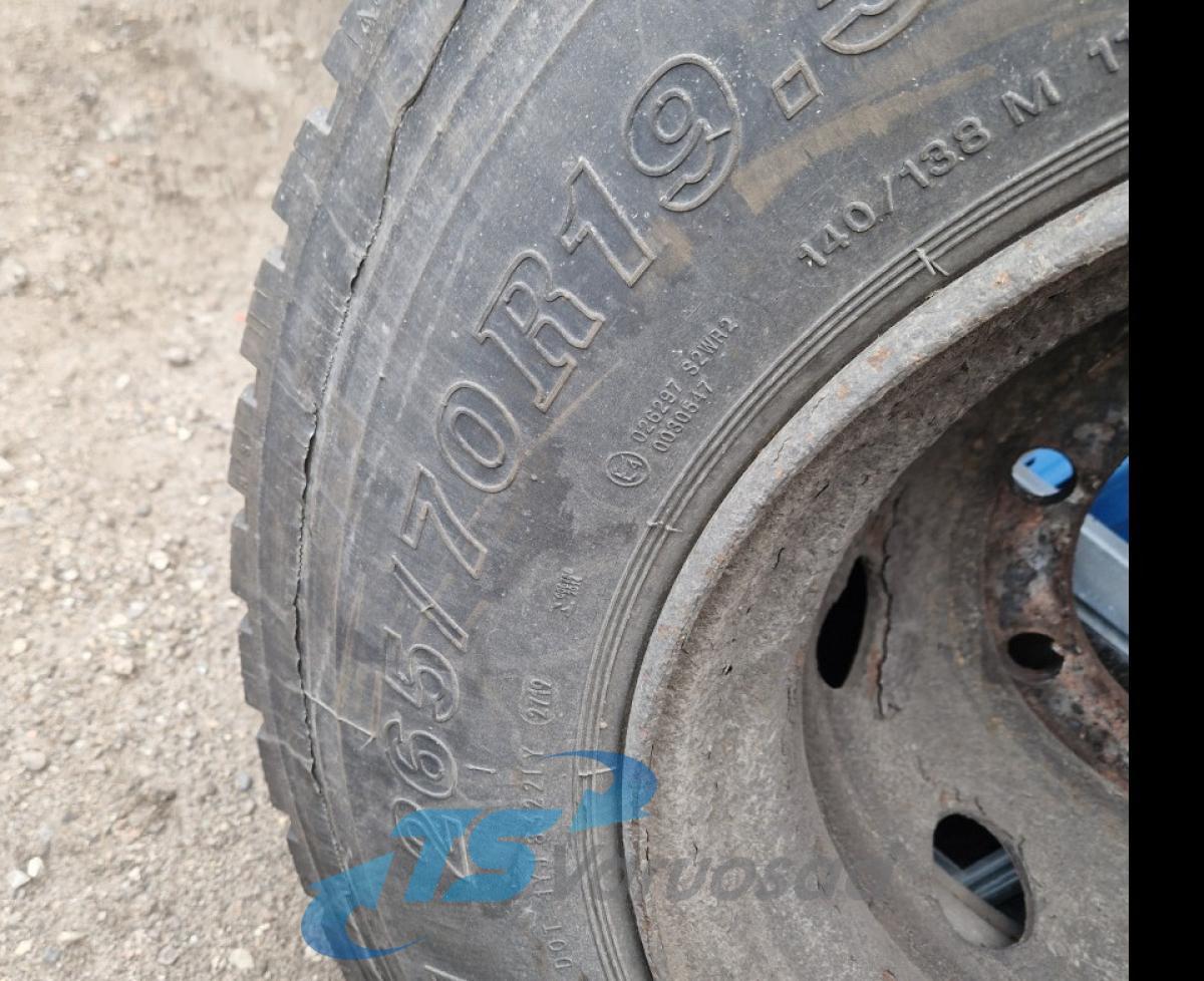 Rehvid + veljed 265/70R19,5