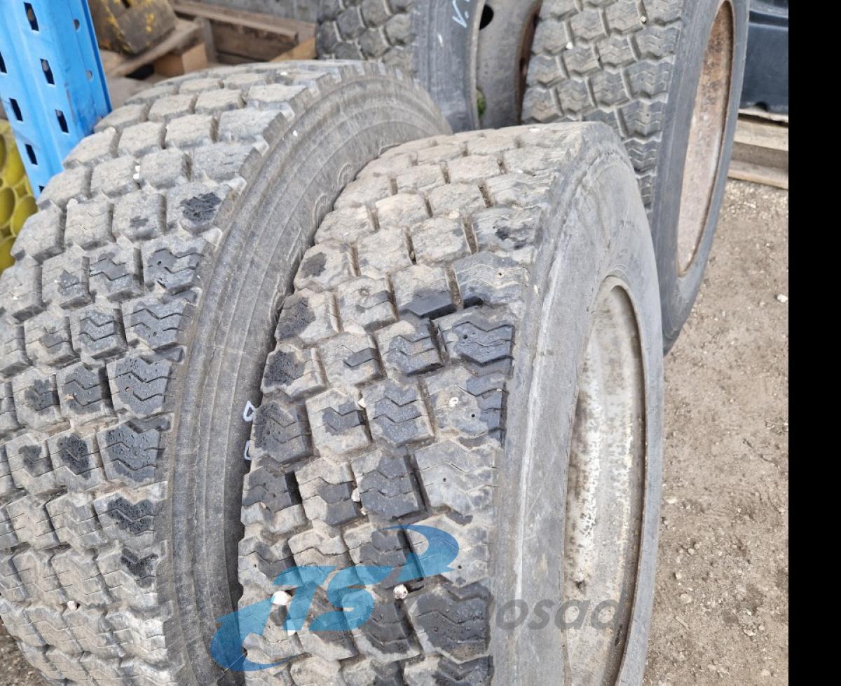 Rehvid + veljed 265/70R19,5