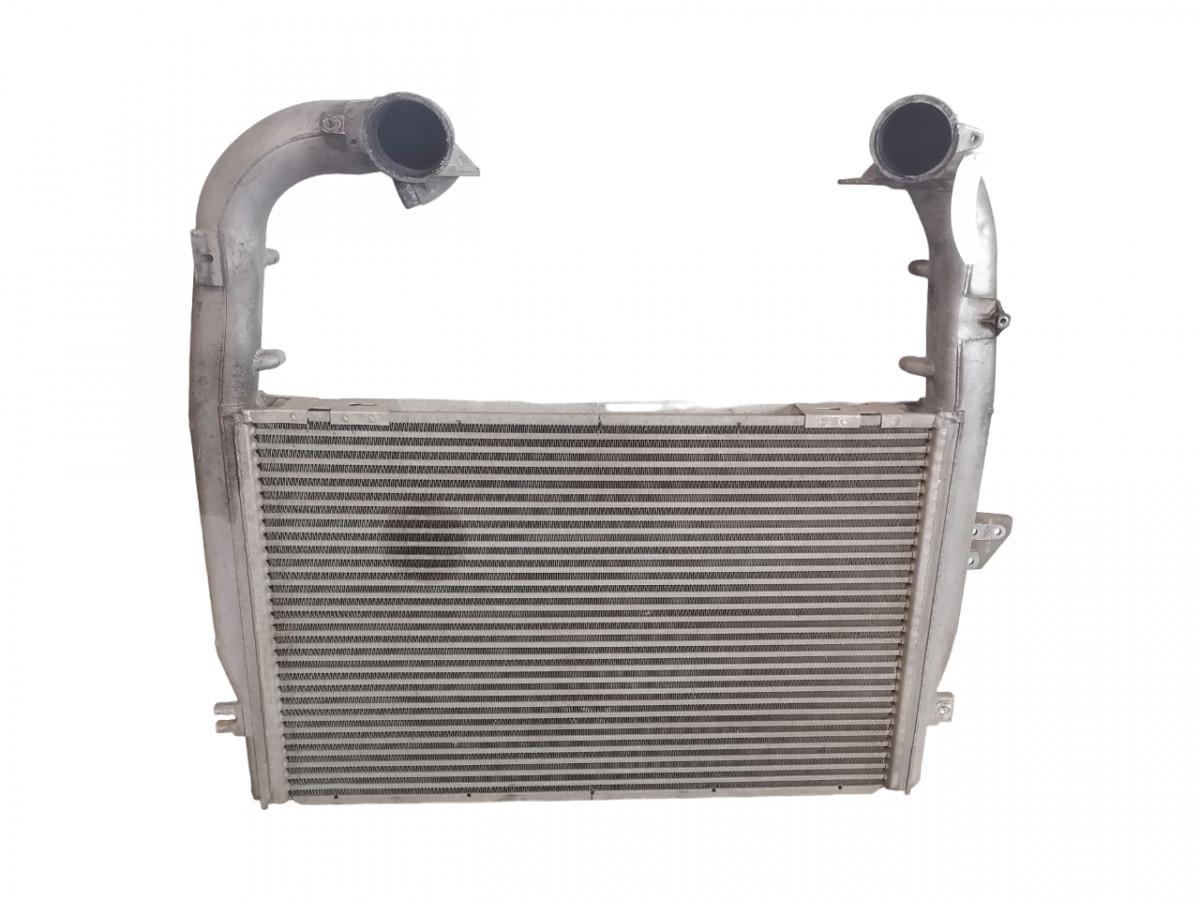 Intercooler radiaator