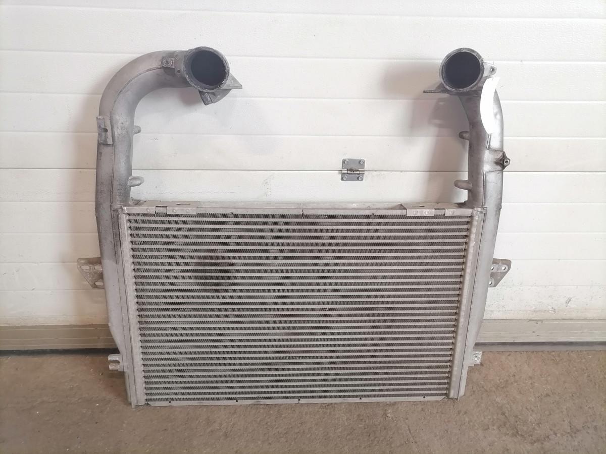 Intercooler radiaator