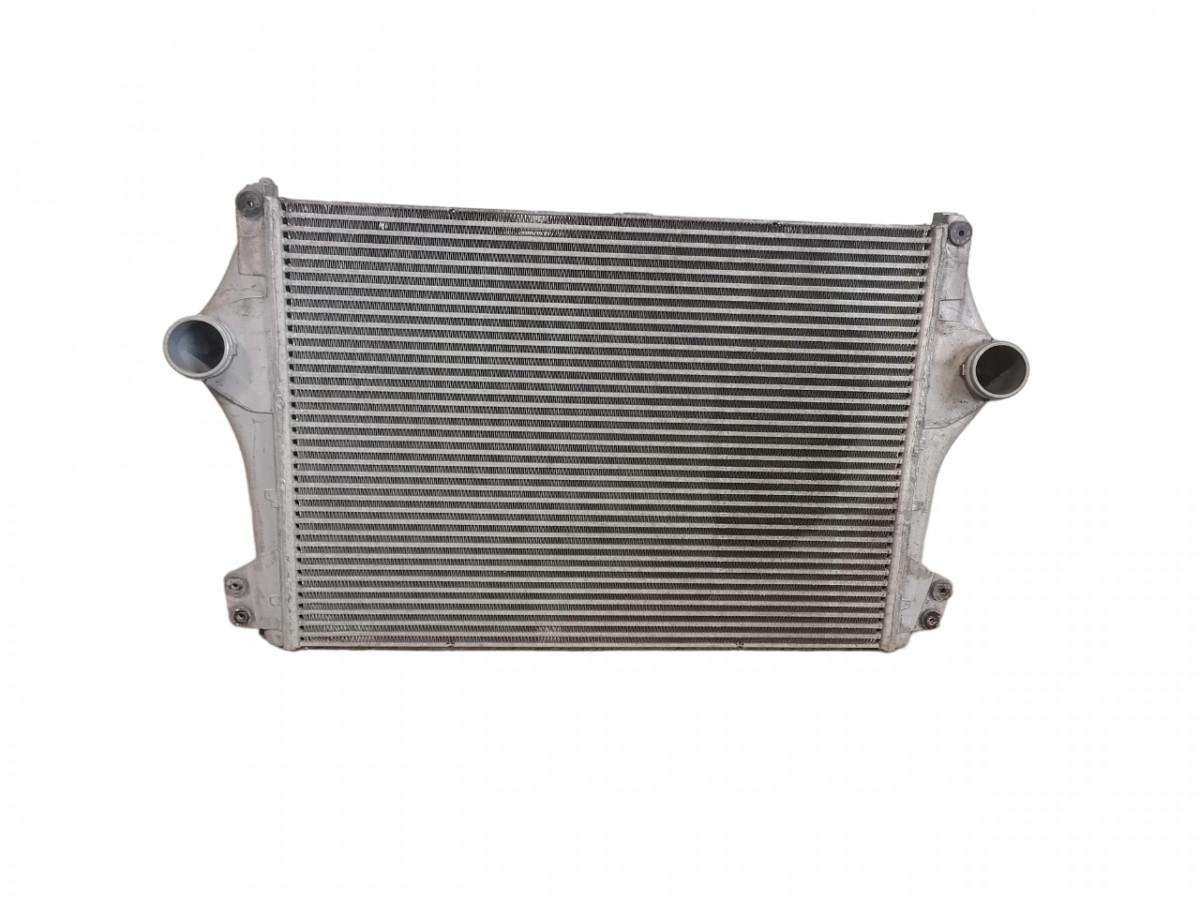 Intercooler radiaator