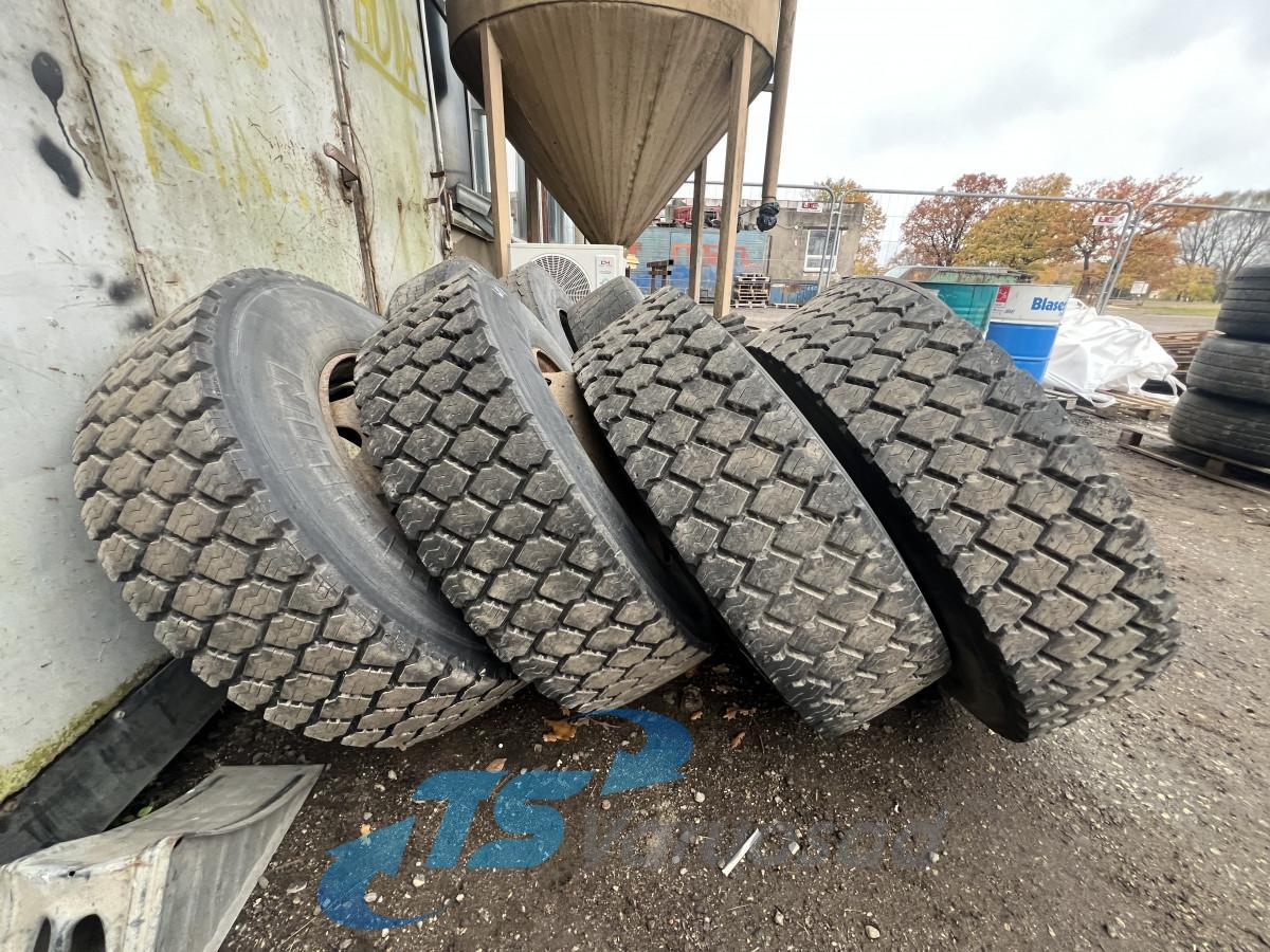 Rehvid + veljed 305/70 R22,5