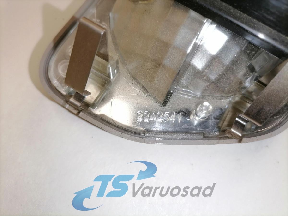 Salongi valgusti